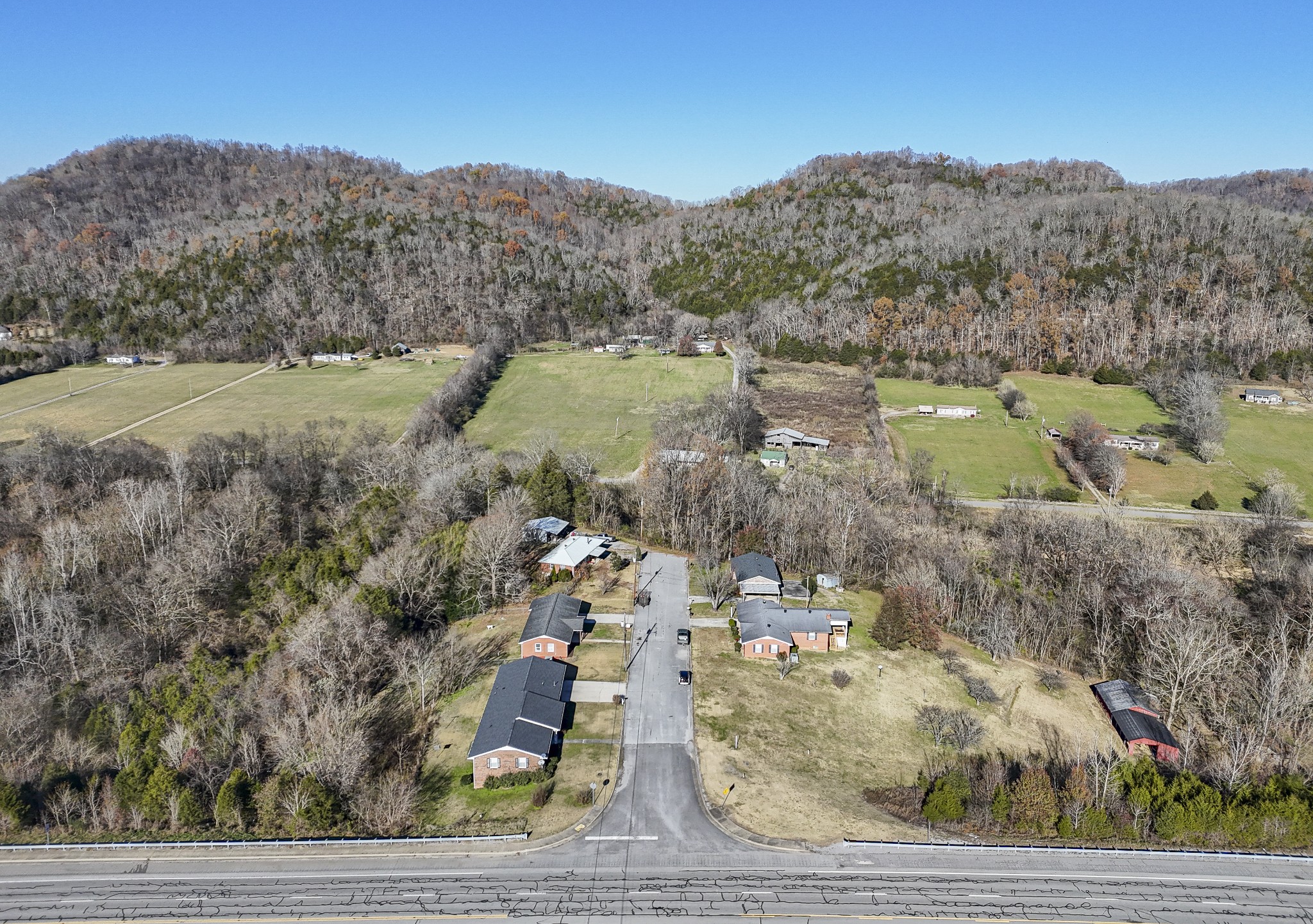 147 Hillview Hts Property Photo 32