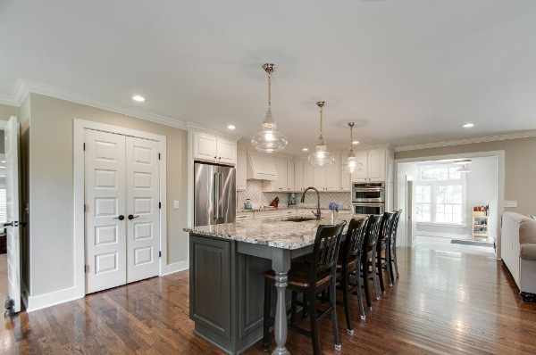 1004 Holly Tree Gap Road Property Photo 2