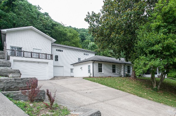 1004 Holly Tree Gap Road Property Photo 9