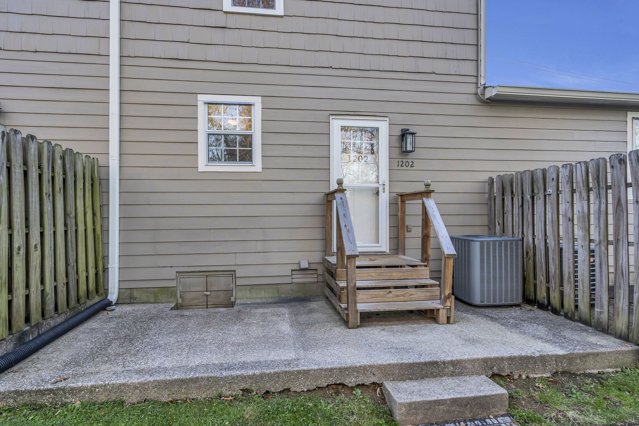 1202 Massman Dr Property Photo 27