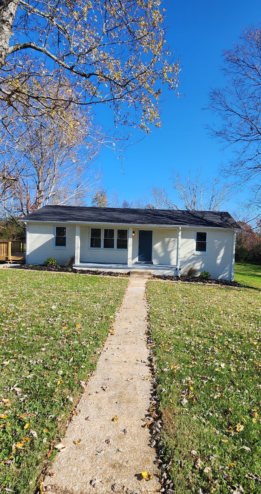 955 Rose Hill Rd Property Photo 4
