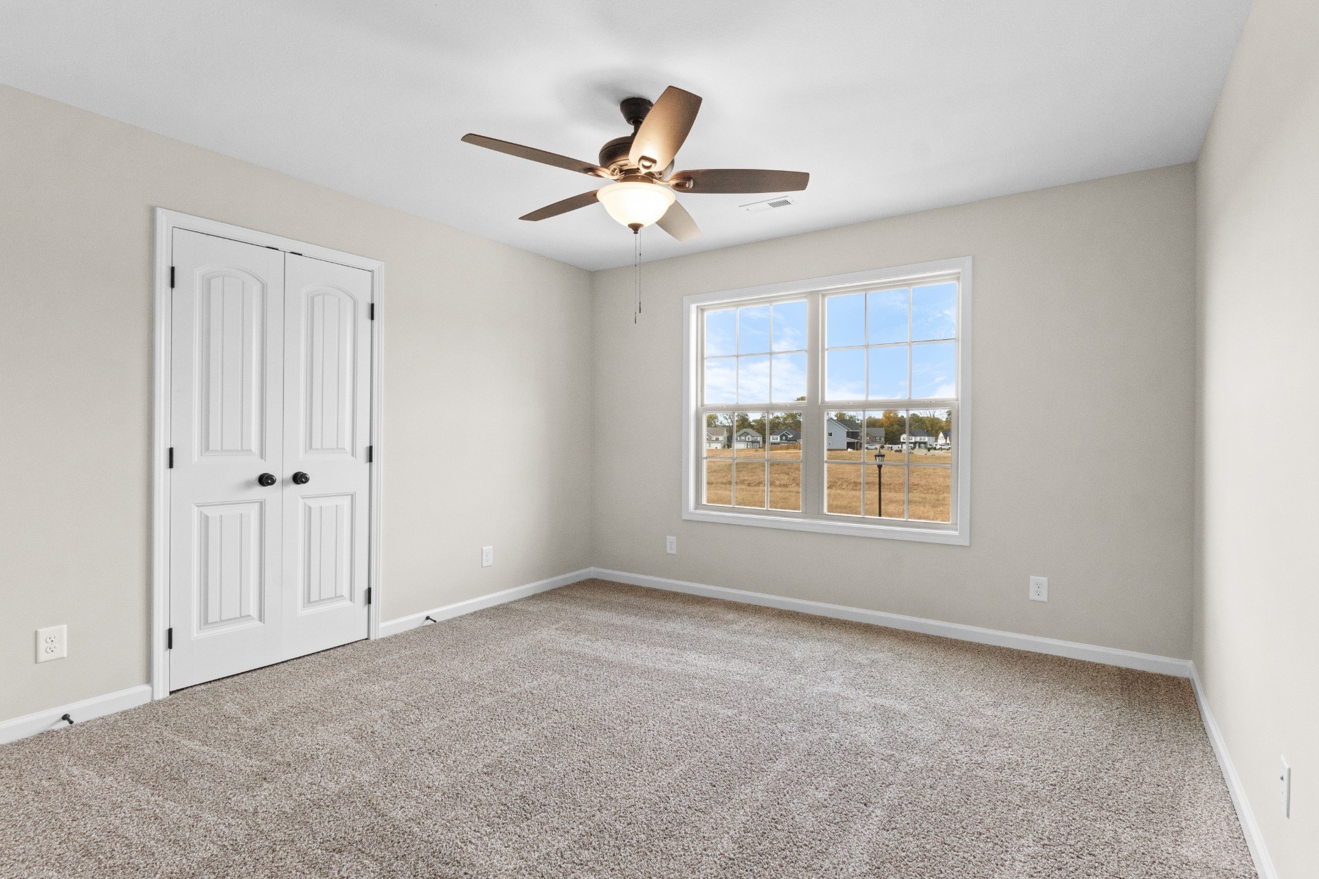 650 Woodrush Drive Property Photo 22
