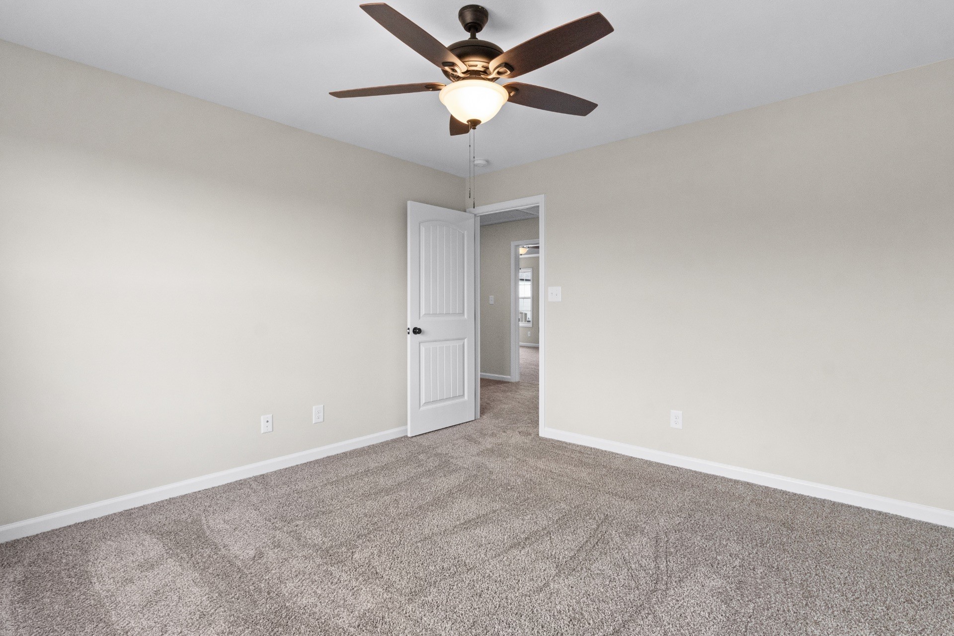 650 Woodrush Drive Property Photo 23