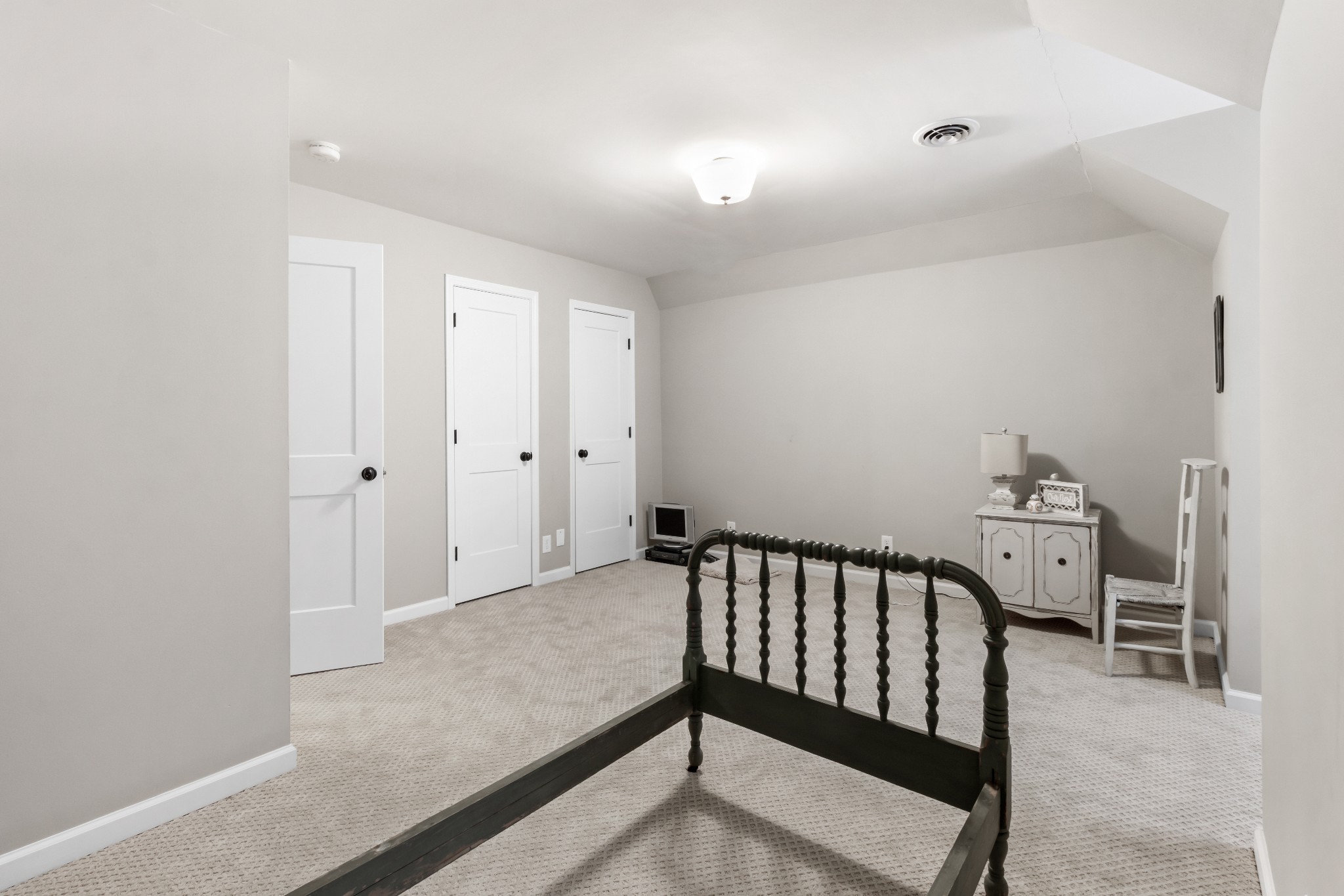 804 River Run Property Photo 32