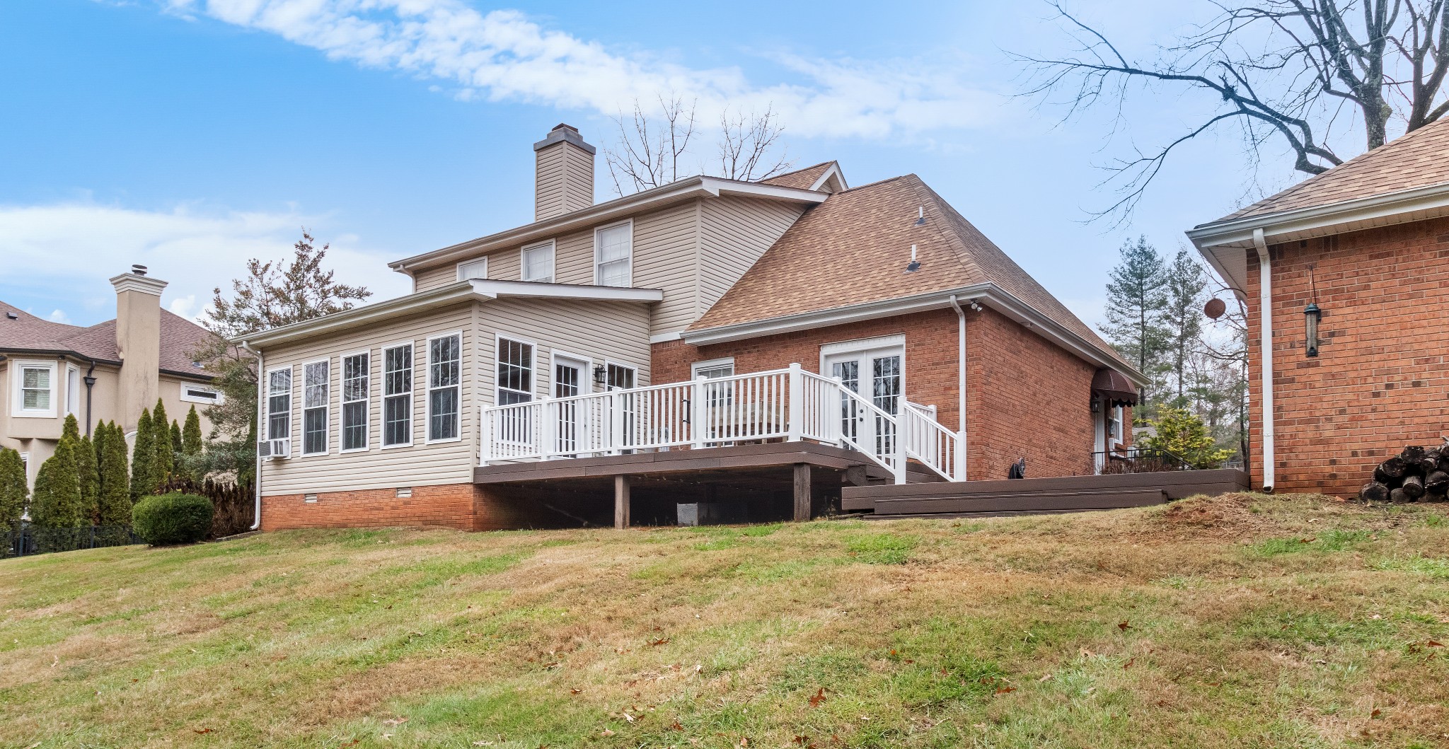 804 River Run Property Photo 37