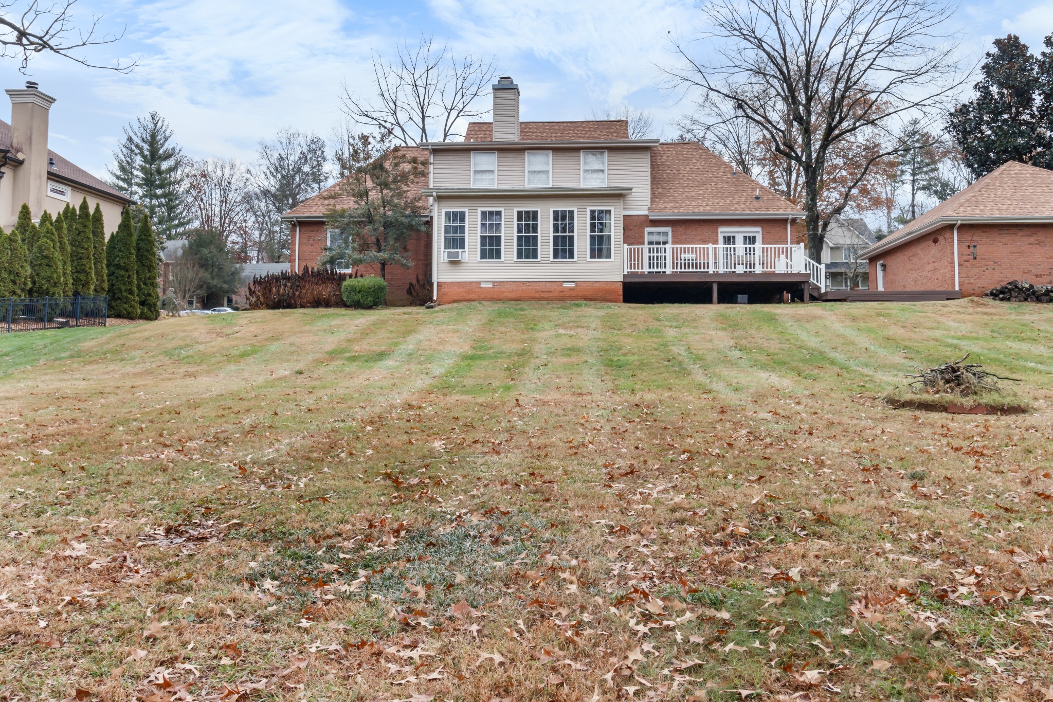 804 River Run Property Photo 42