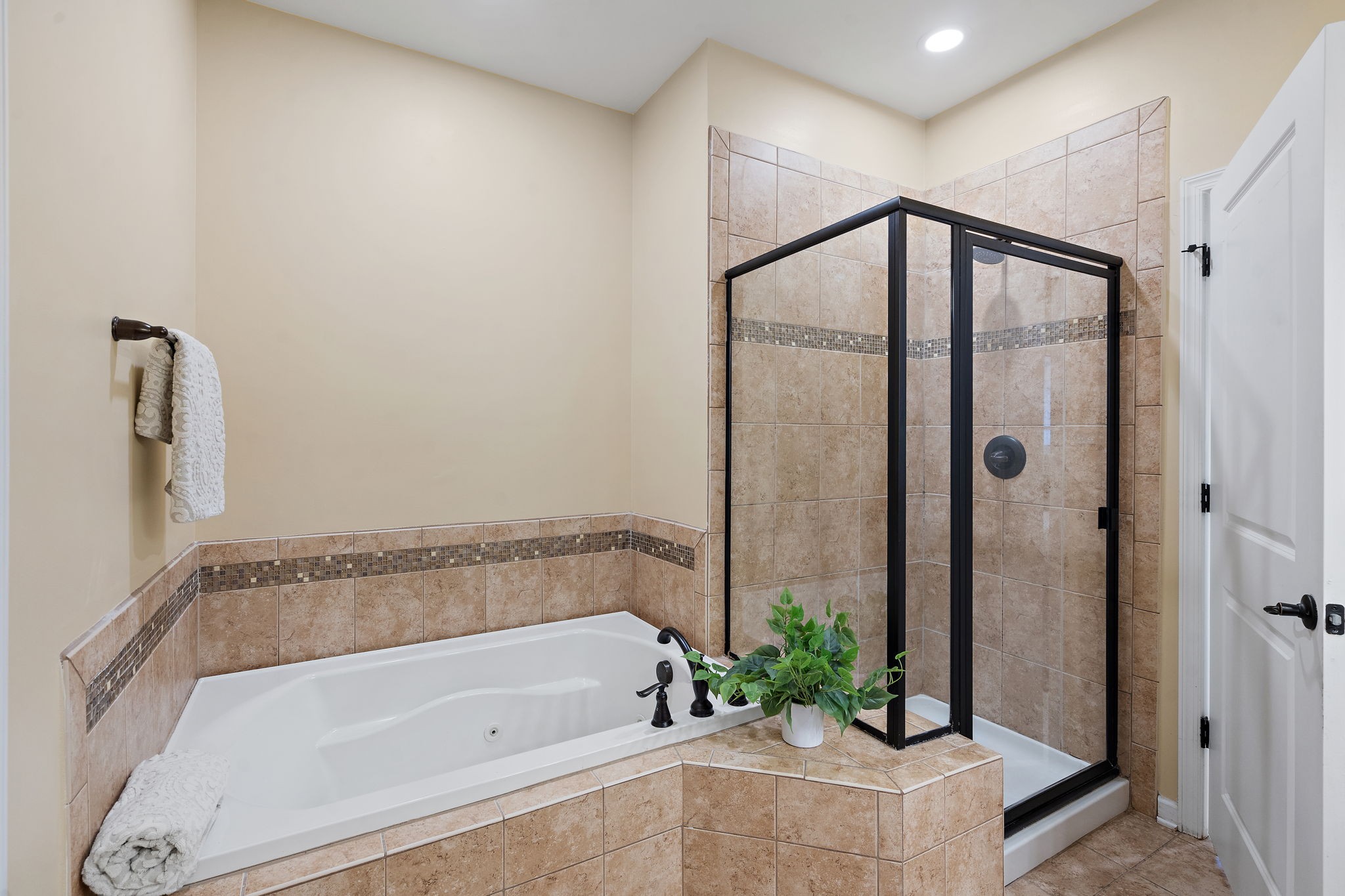 7508 Oakledge Dr Property Photo 11