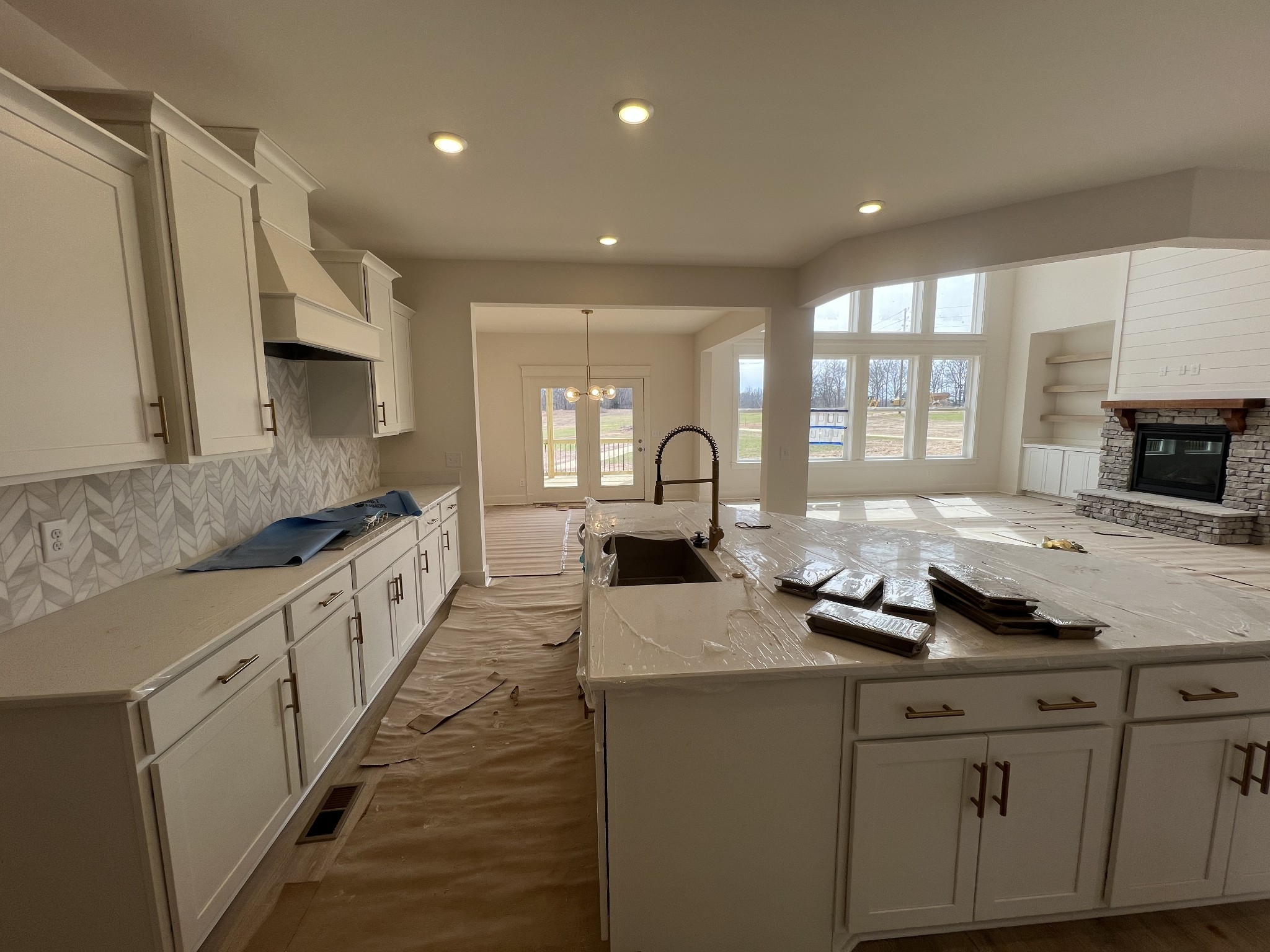 7299 Northwest Hwy Property Photo 4