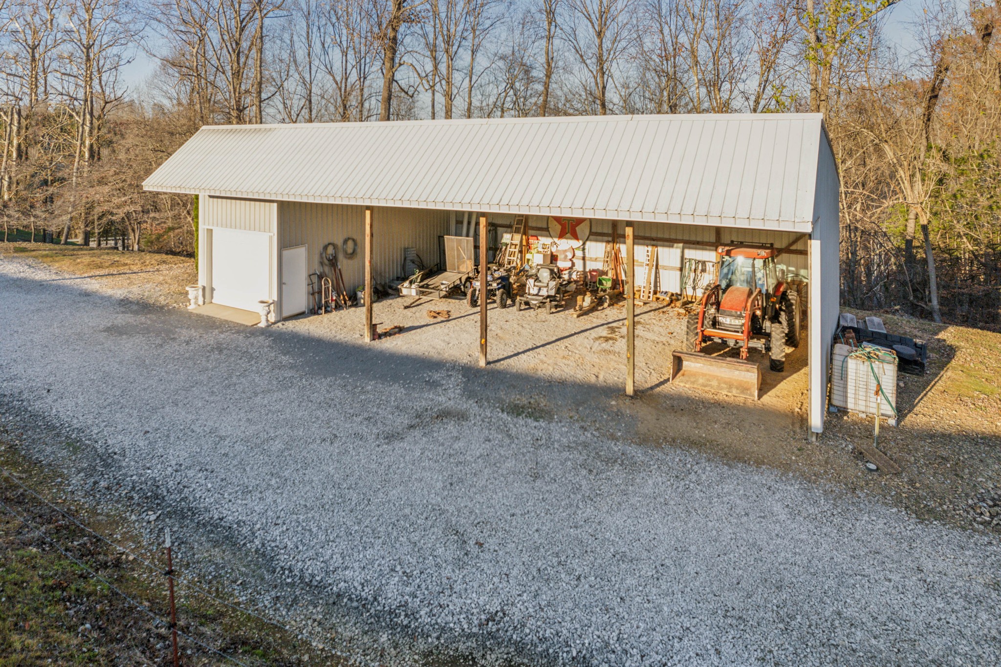 5728 Highway 52, E Property Photo 9