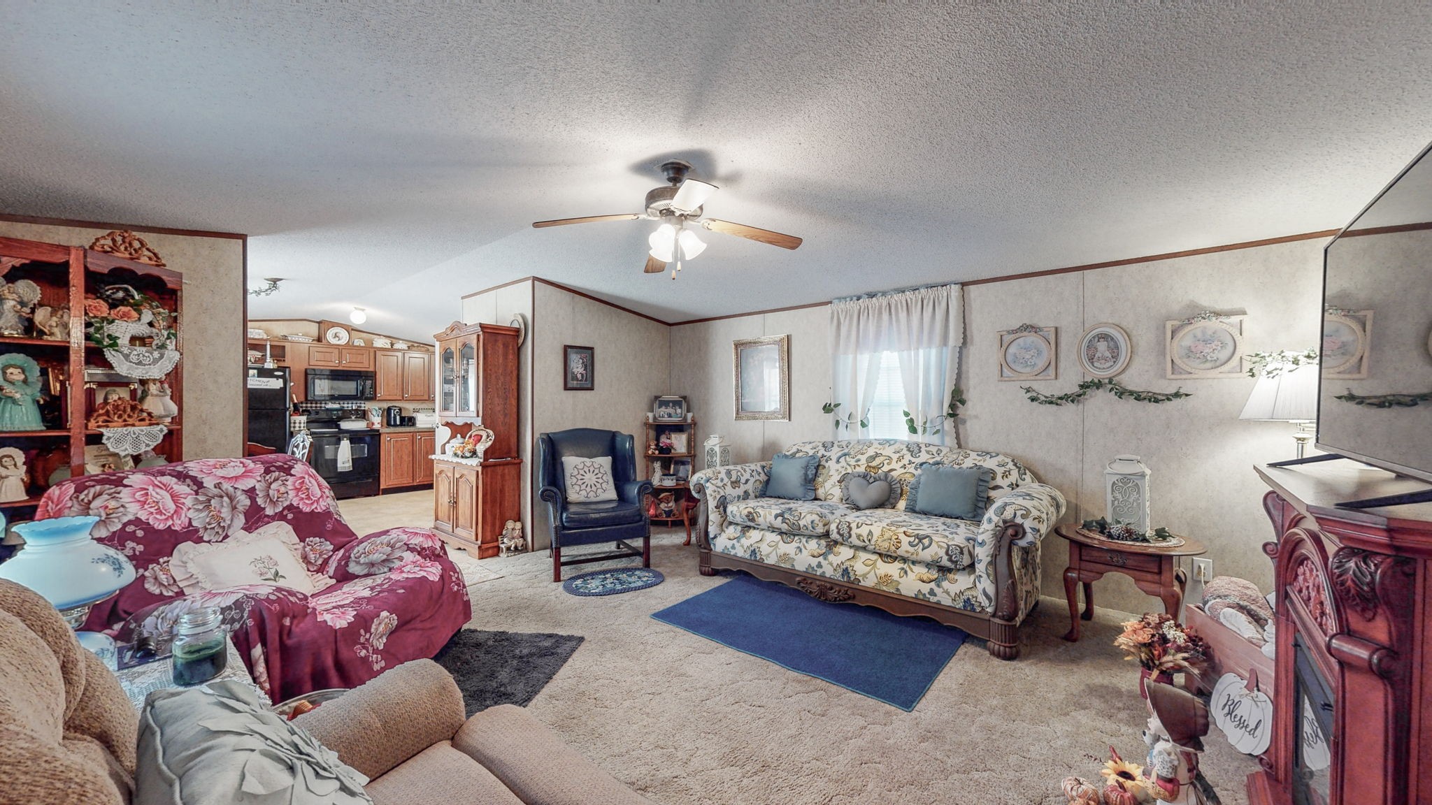 8314 Sandy Hook St Property Photo 6