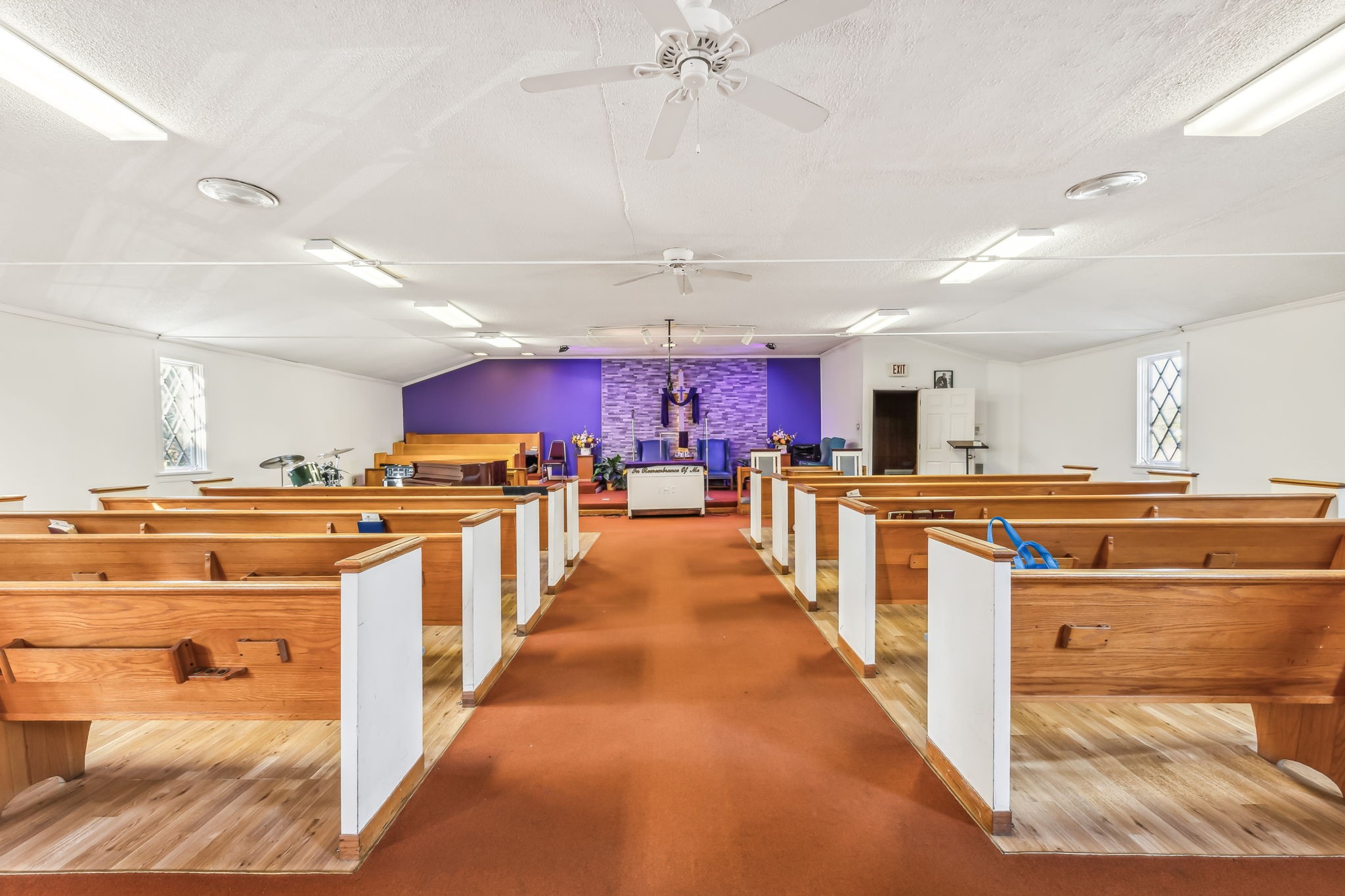 619 Vernon Ave Property Photo 1