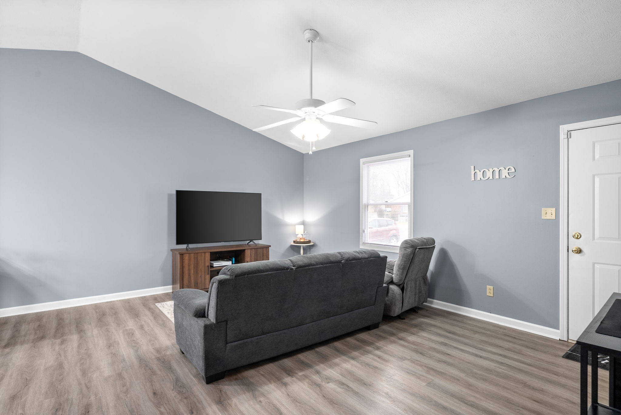 2921 Pawnee Dr Property Photo 8