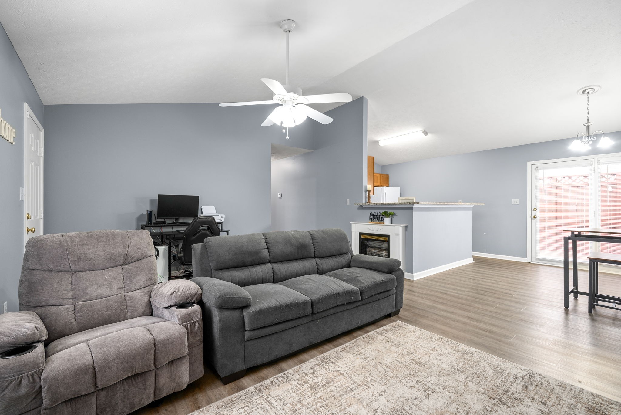 2921 Pawnee Dr Property Photo 9