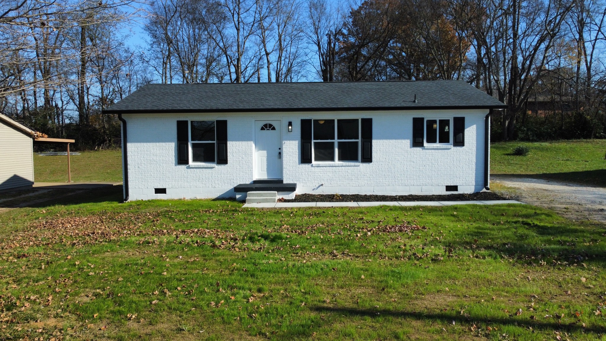 115 Dogwood Dr Property Photo 2