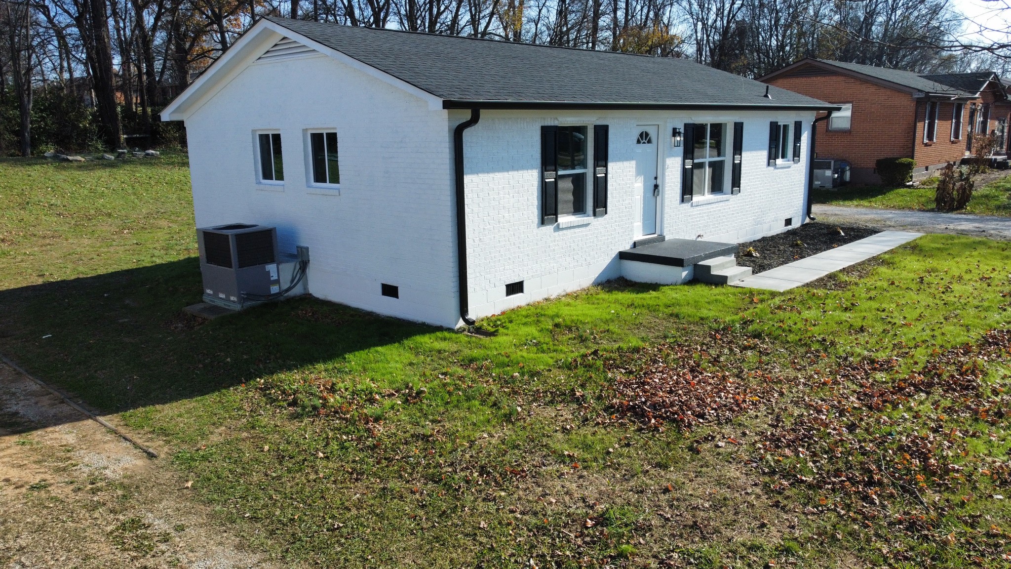 115 Dogwood Dr Property Photo 6