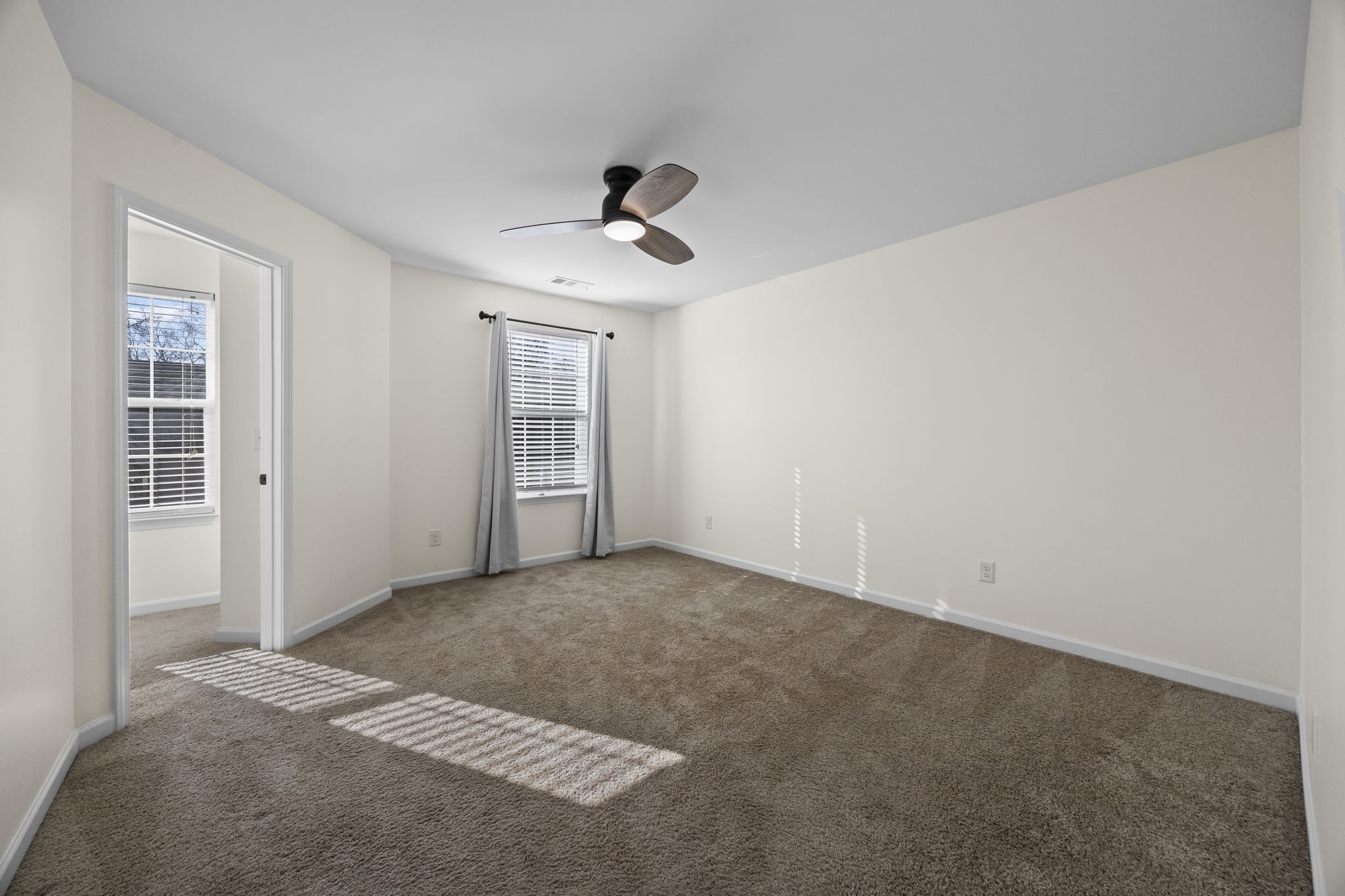 8276 Tapoco Ln Property Photo 21