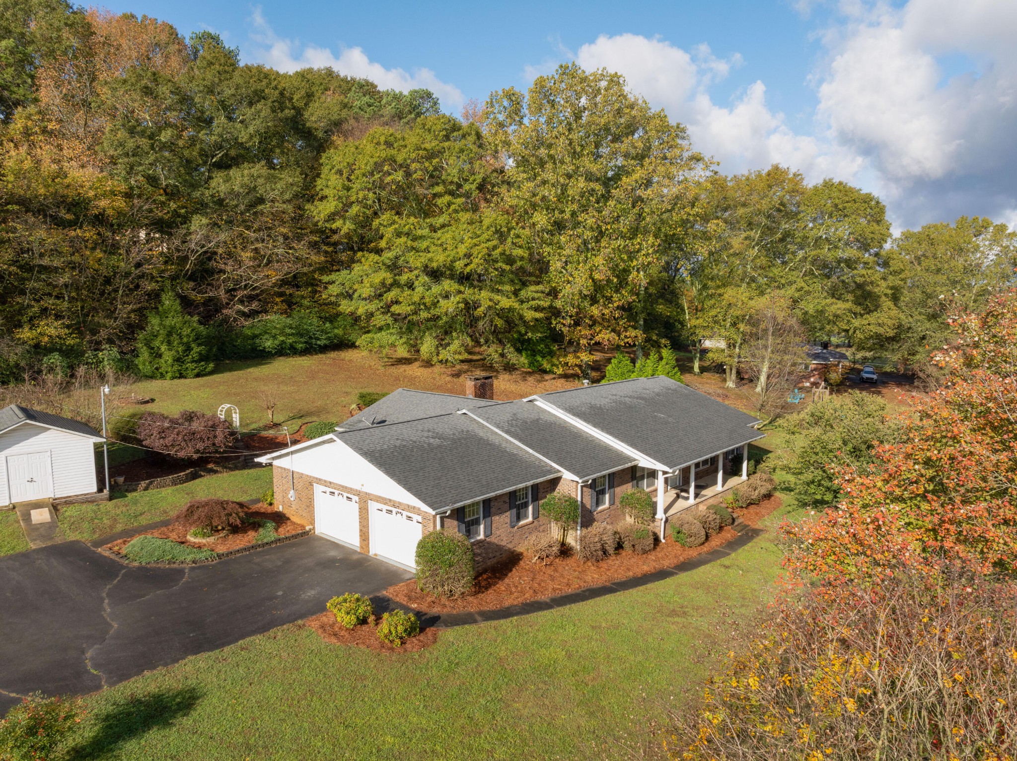 178 Quinton Drive, Sw Property Photo 2