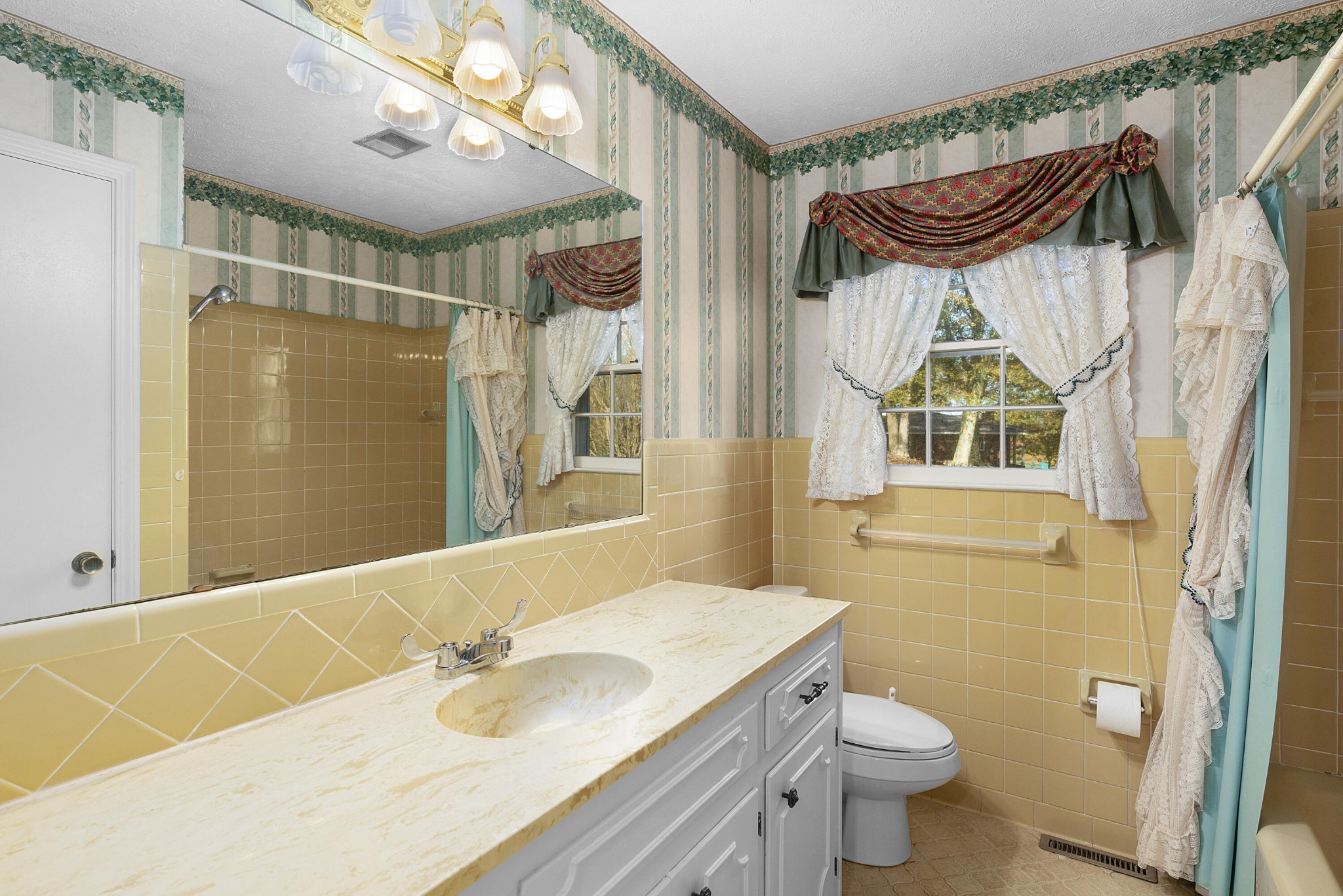 178 Quinton Drive, Sw Property Photo 32