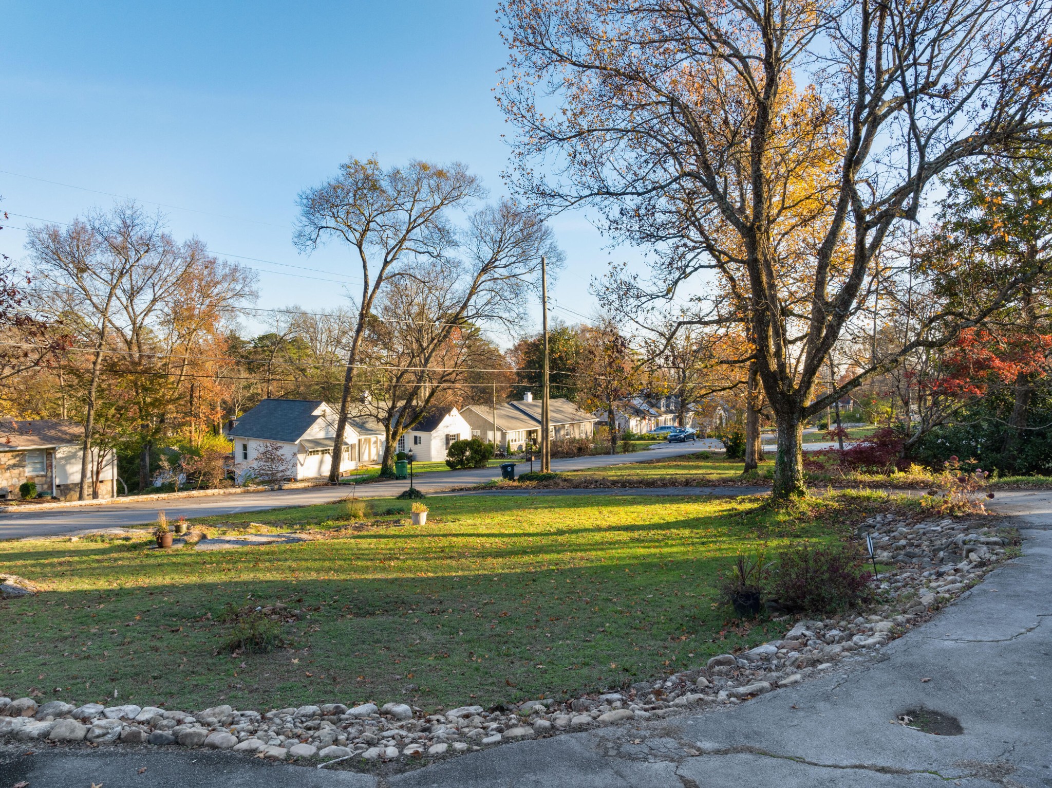 1206 Peter Pan Road Property Photo 4