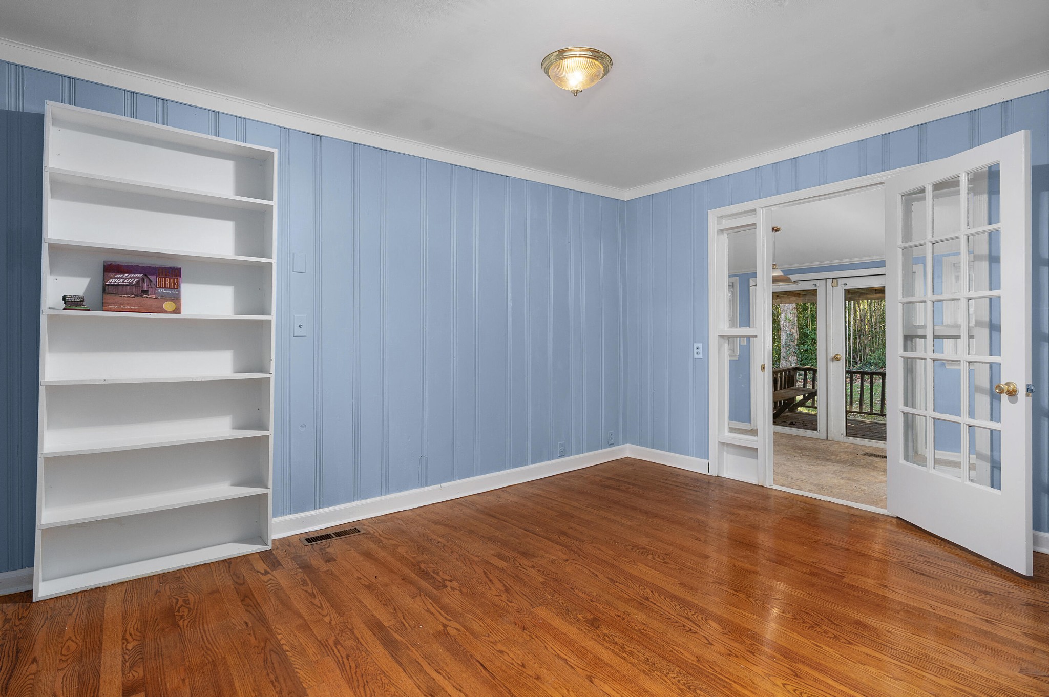 1206 Peter Pan Road Property Photo 20