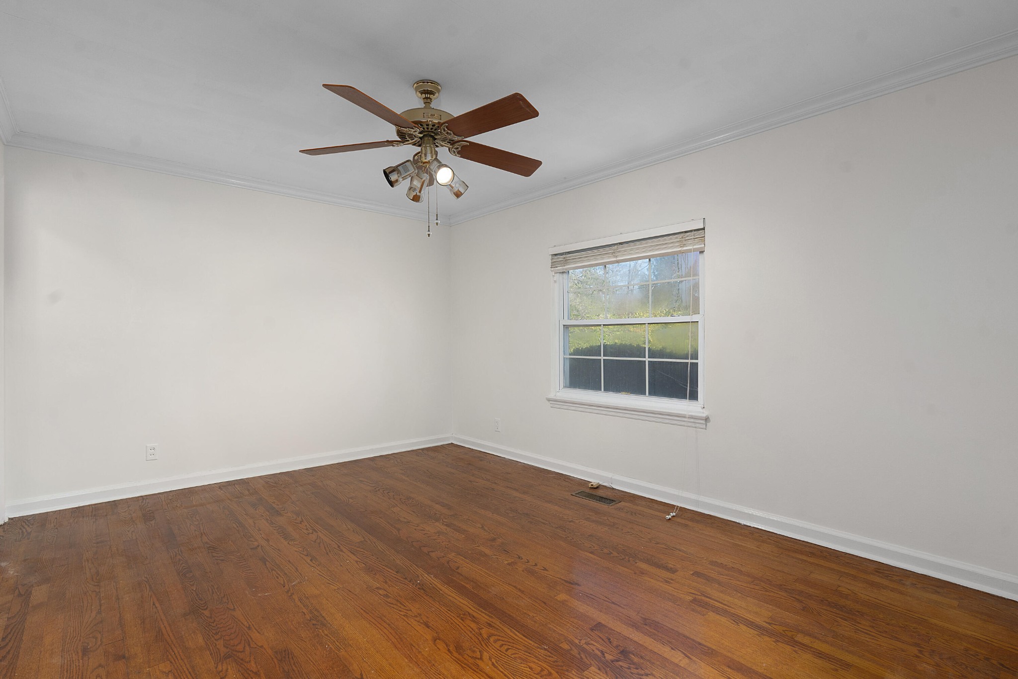 1206 Peter Pan Road Property Photo 28