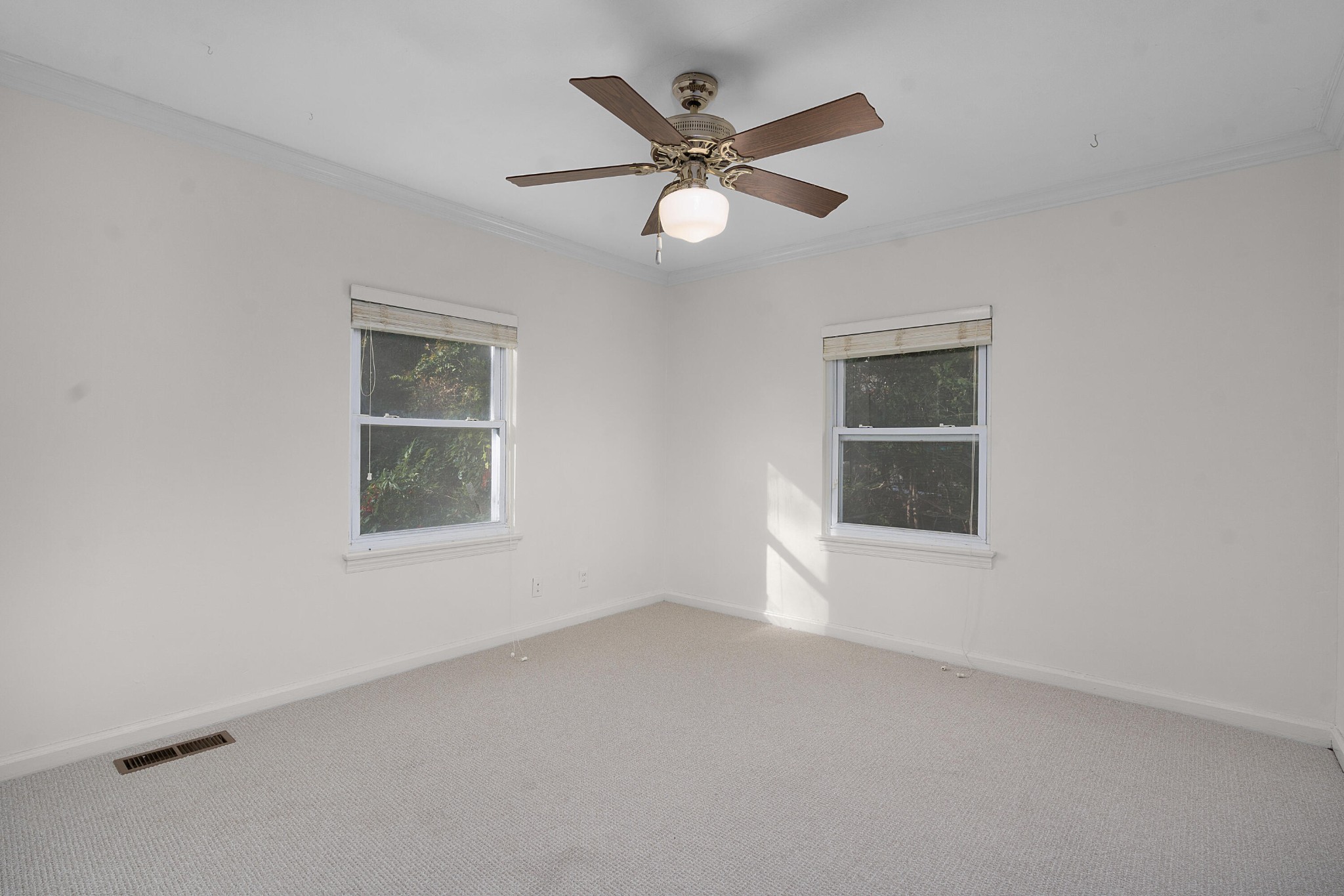 1206 Peter Pan Road Property Photo 31