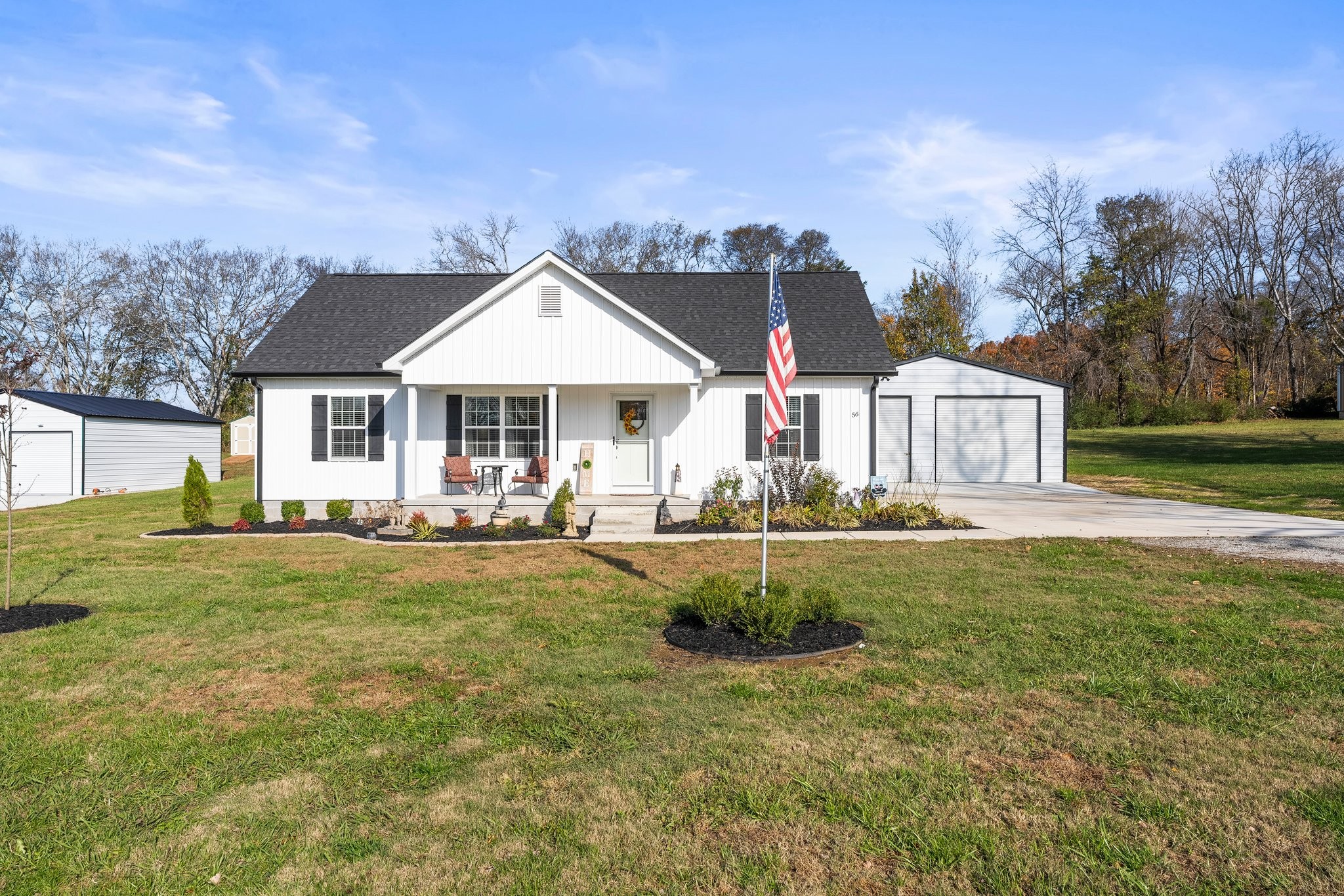 56 Crestview Dr Property Photo 1
