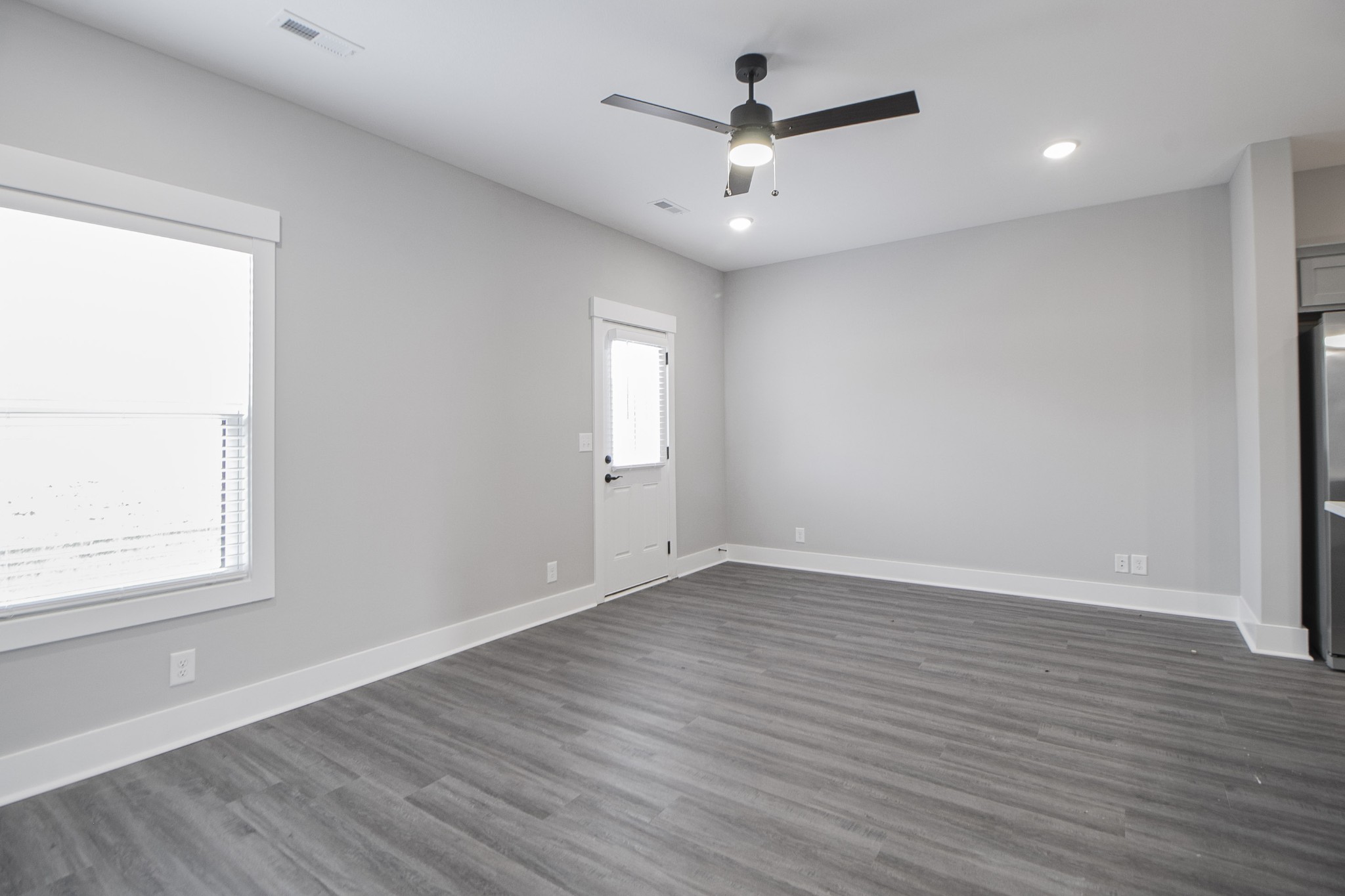 403 Jonathan Wade Circle Property Photo 6