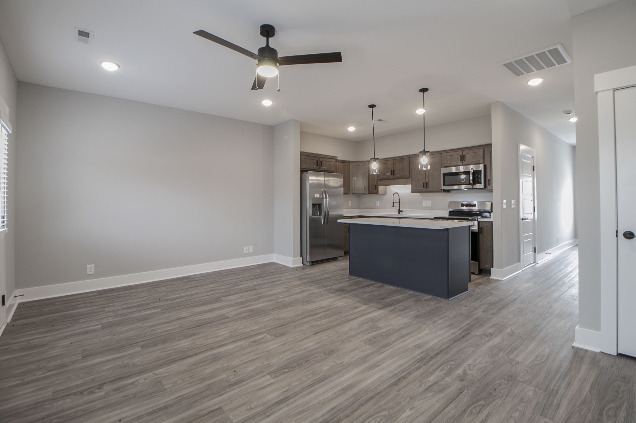 407 Jonathan Wade Circle Property Photo 8