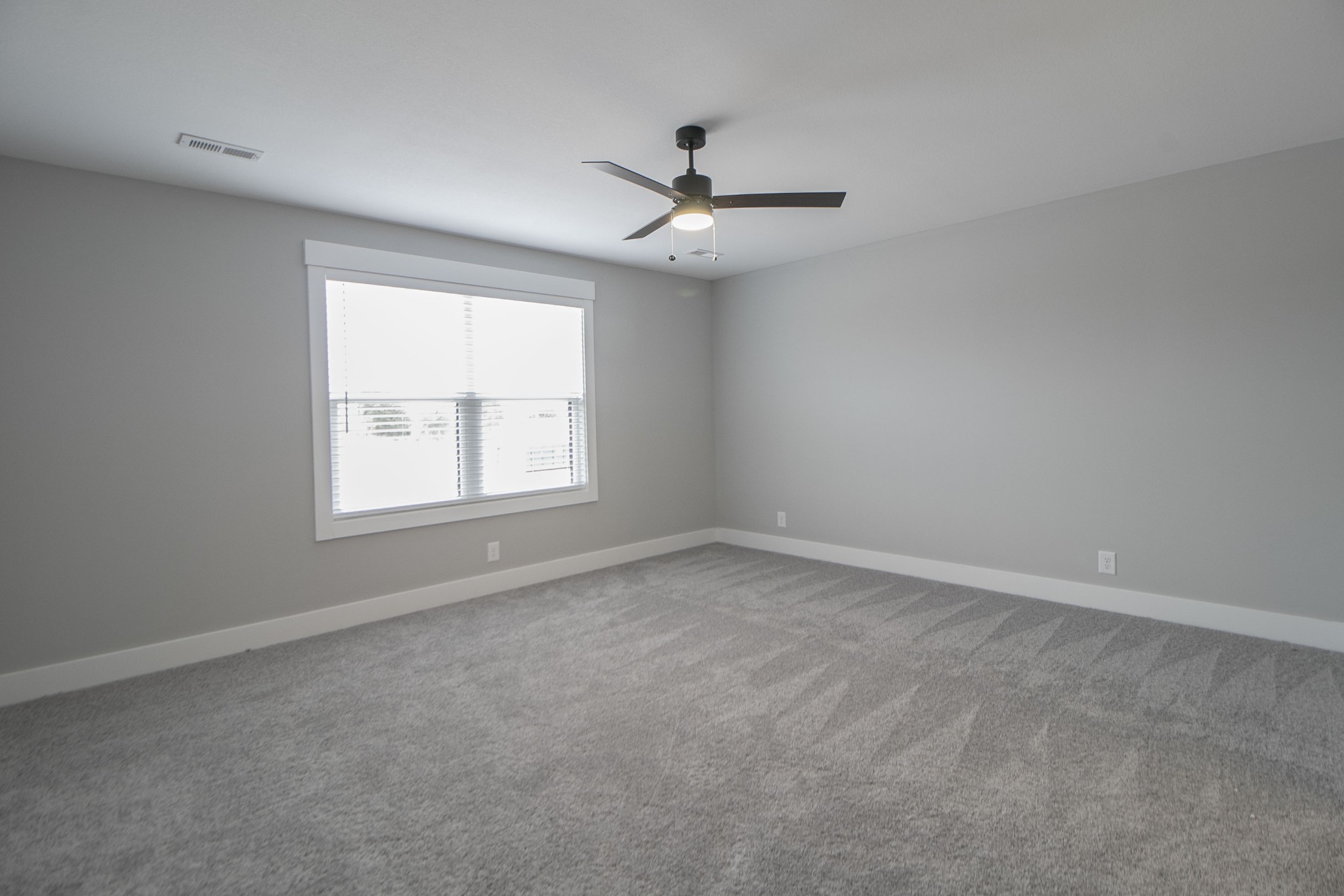 407 Jonathan Wade Circle Property Photo 18