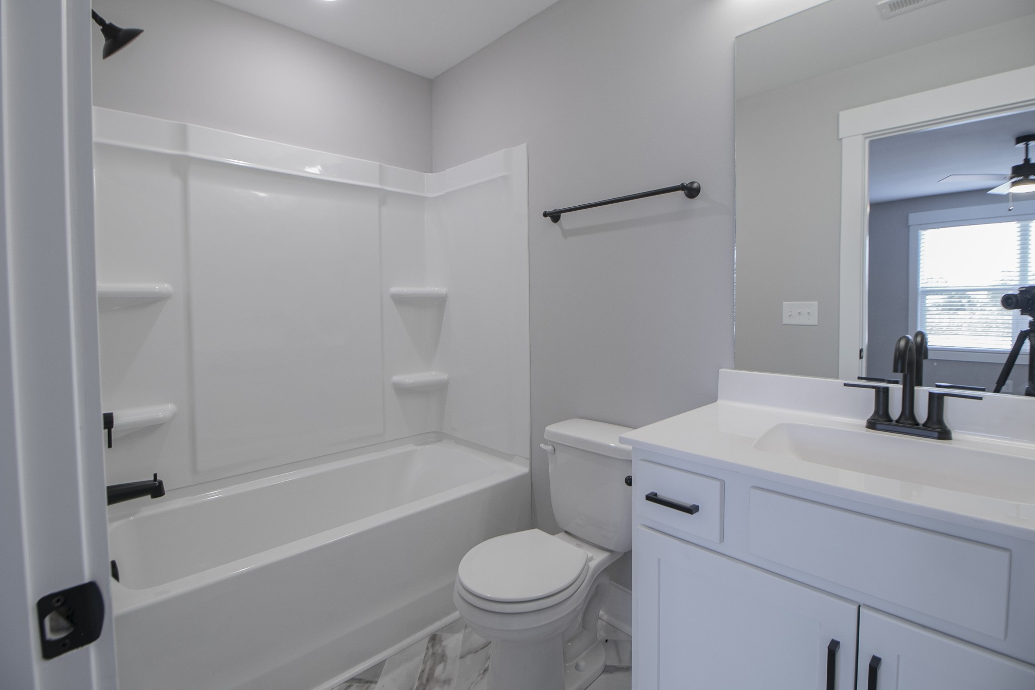 407 Jonathan Wade Circle Property Photo 22