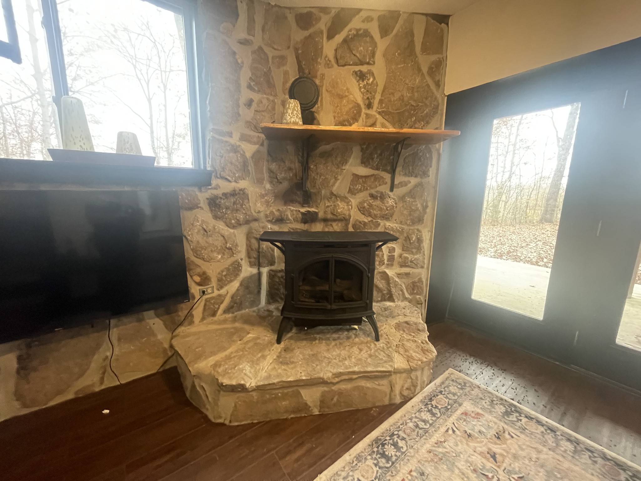 2029 Holly Creek Rd Property Photo 24