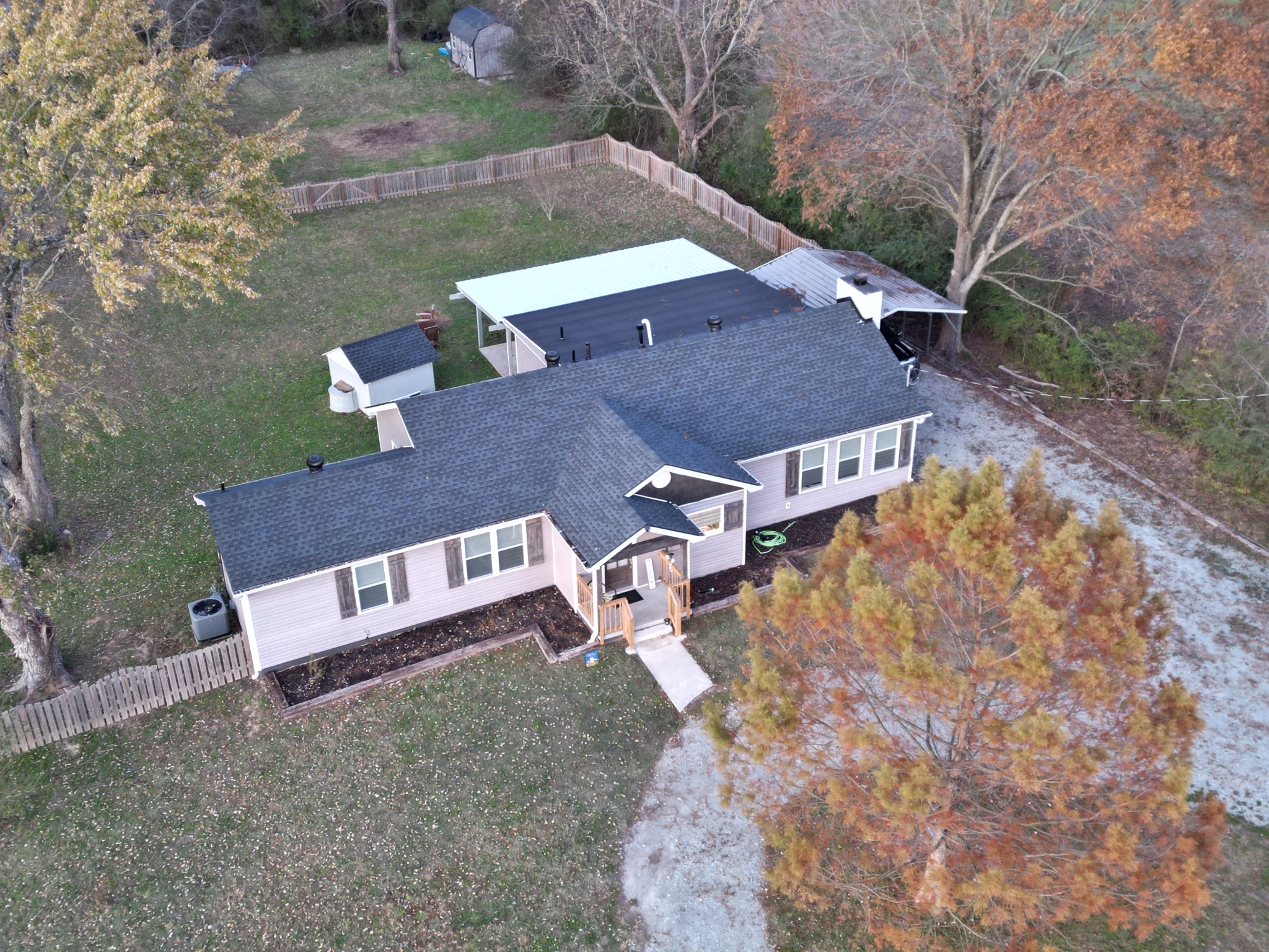 140 Dunn Fall River Rd Property Photo 1