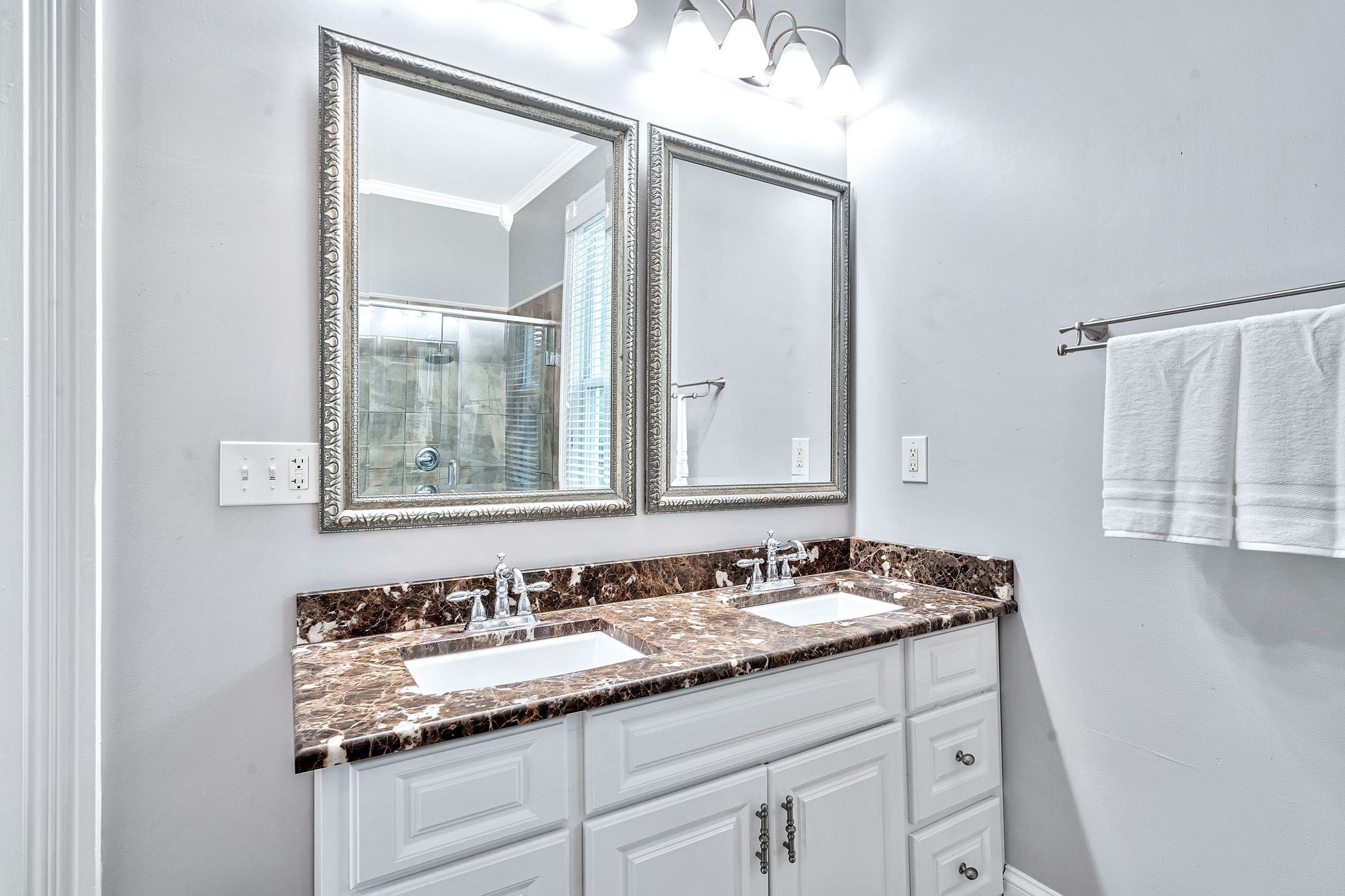 310 Lincoln Ave, N Property Photo 23