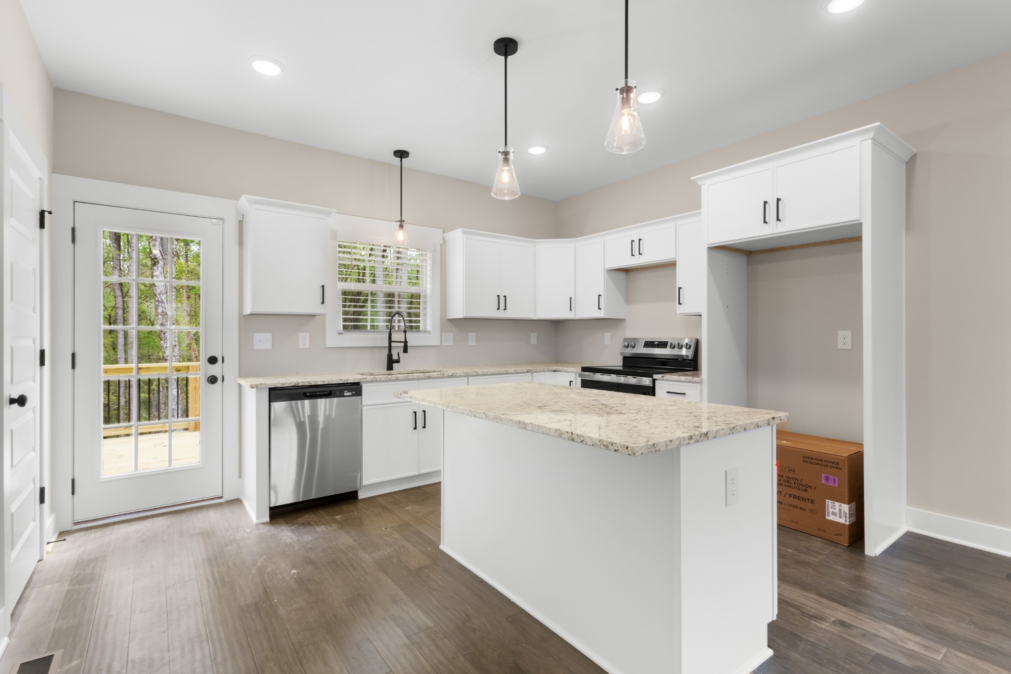 1173 Black Rock Rd Property Photo 12