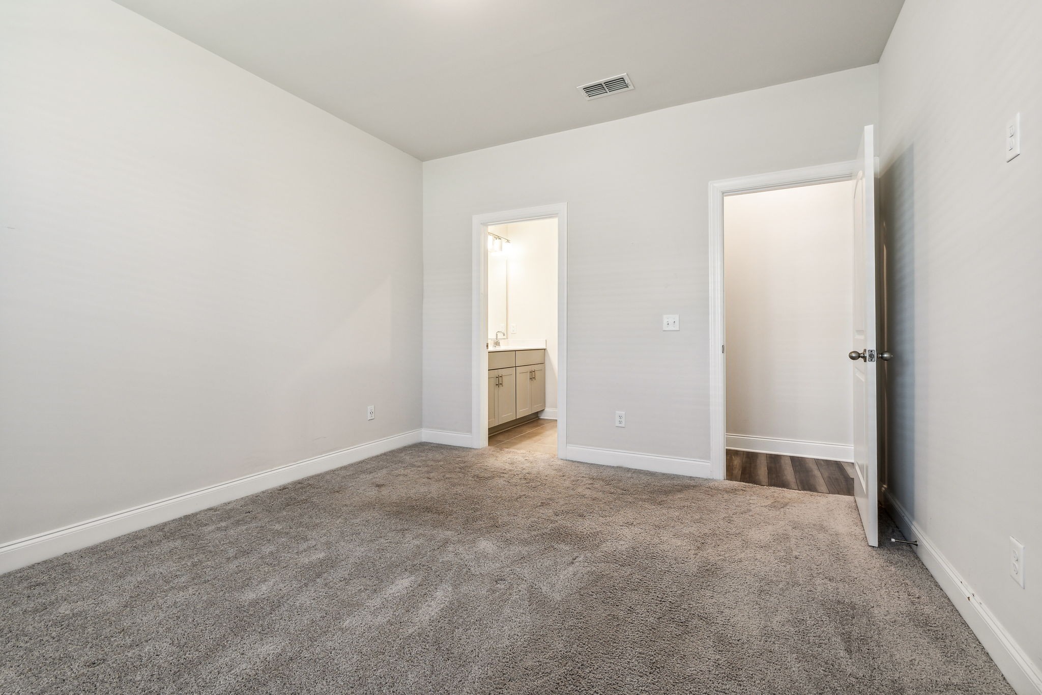 312 Cheval Dr Property Photo 22