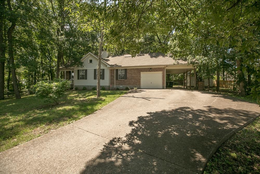 420 Hickory Timber Ct Property Photo 5