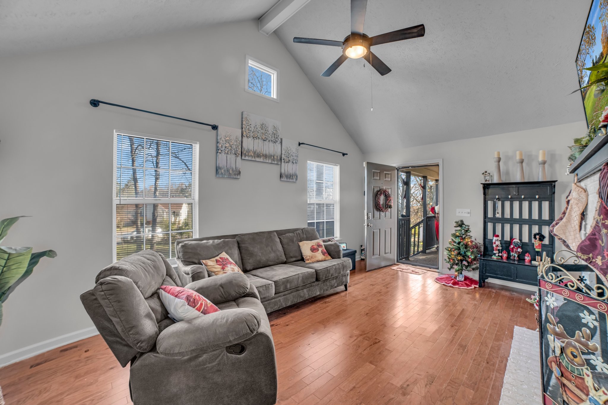 420 Hickory Timber Ct Property Photo 23