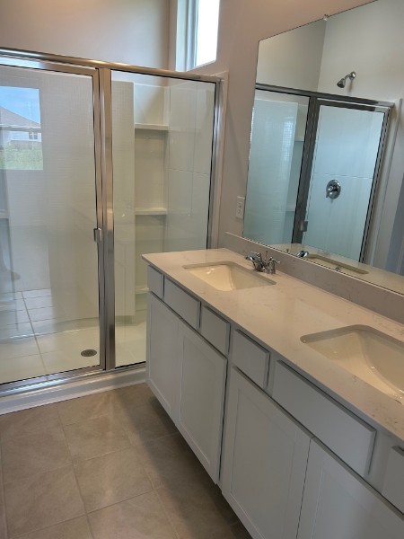 5096 Espy Ave Property Photo 8