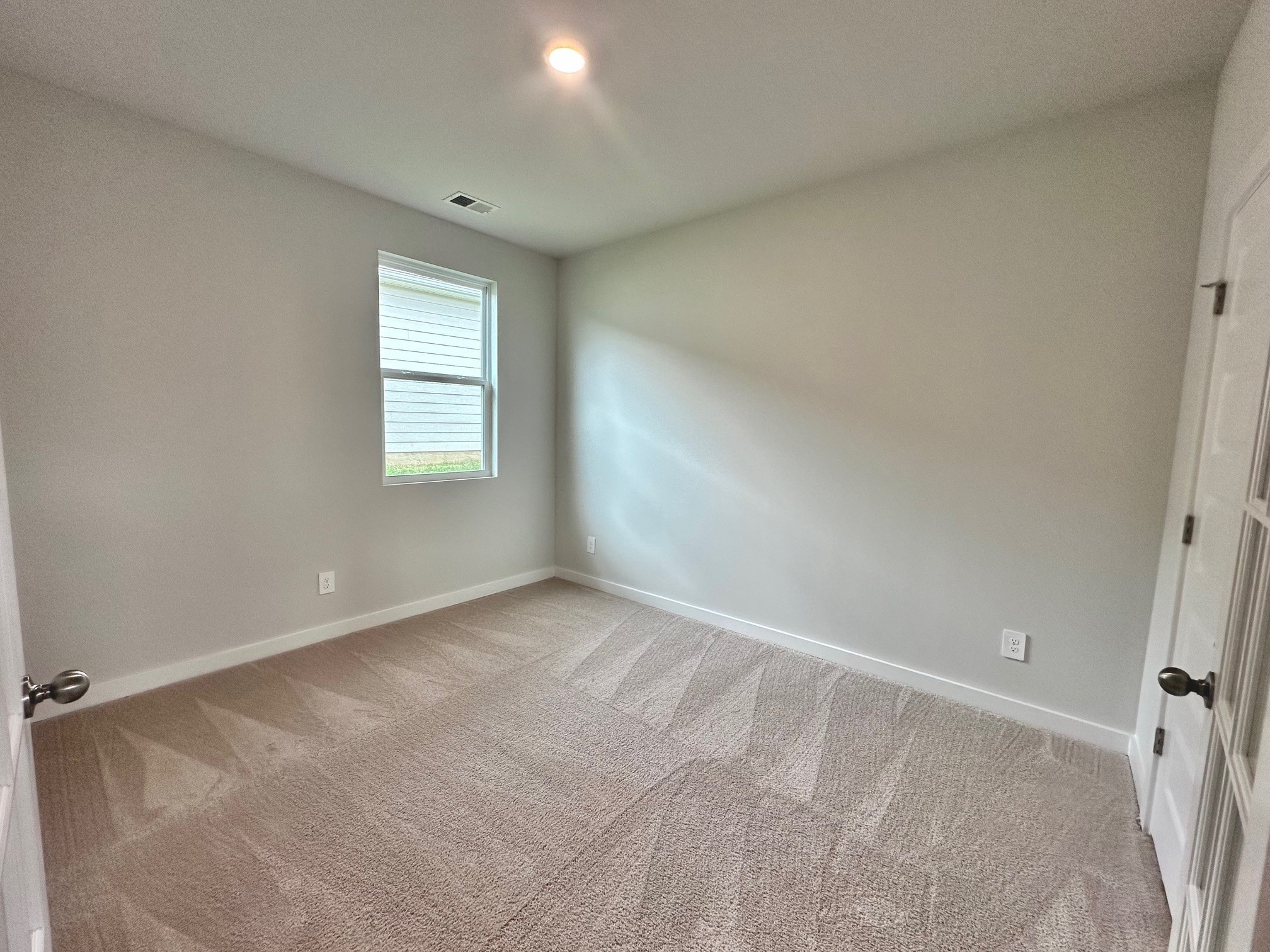 1061 Stoney Brook Pvt Bend Property Photo 11