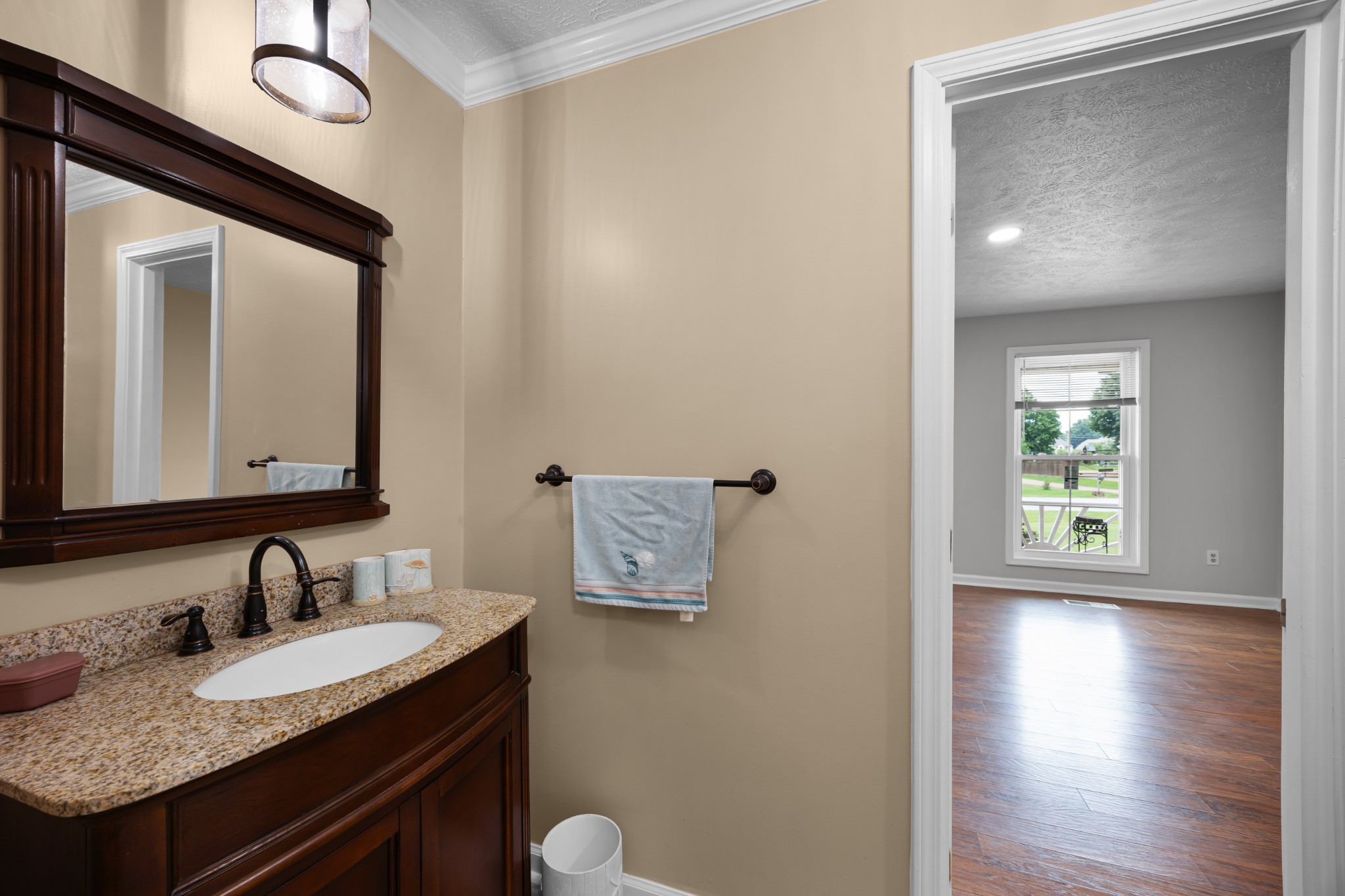 44 Blue Grass Cove Property Photo 14