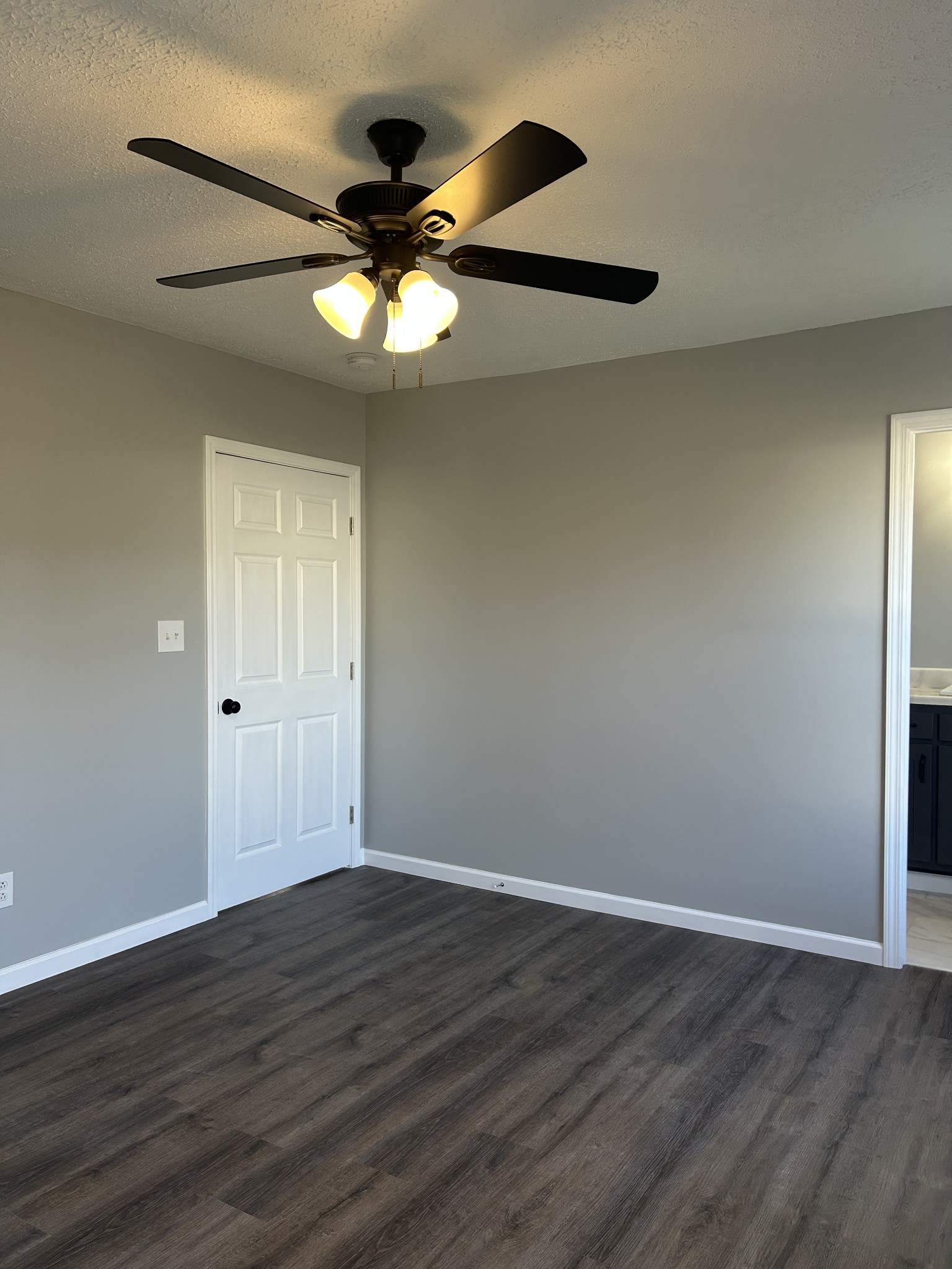 121 Poplar St Property Photo 15