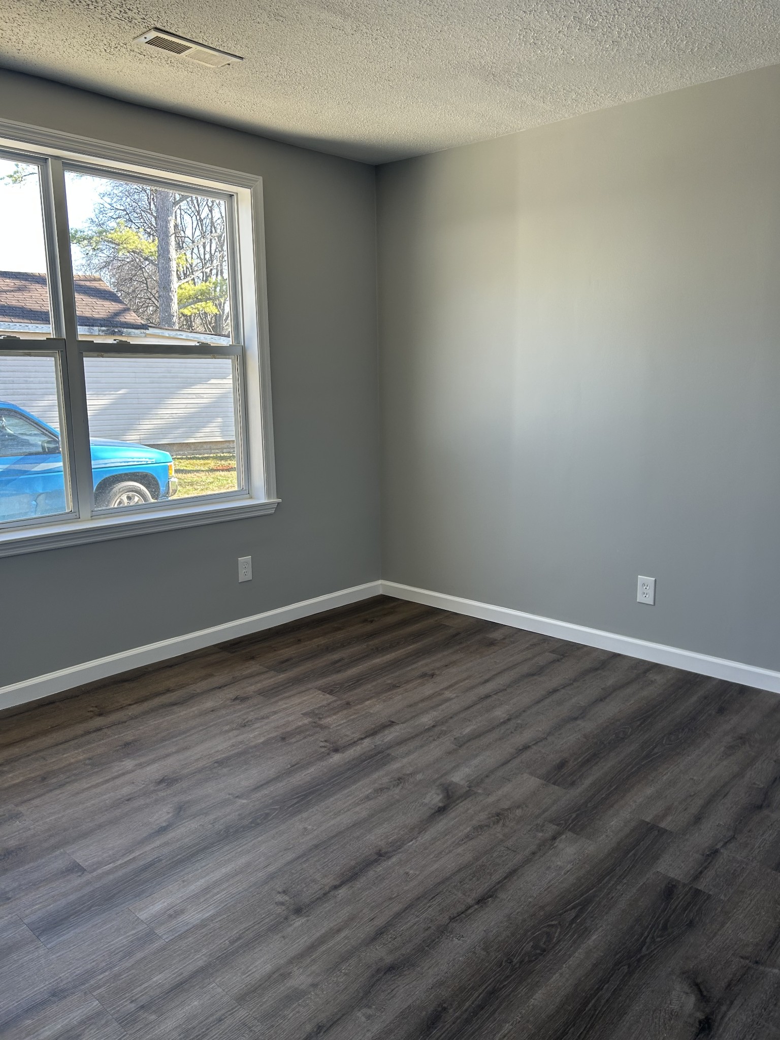121 Poplar St Property Photo 31