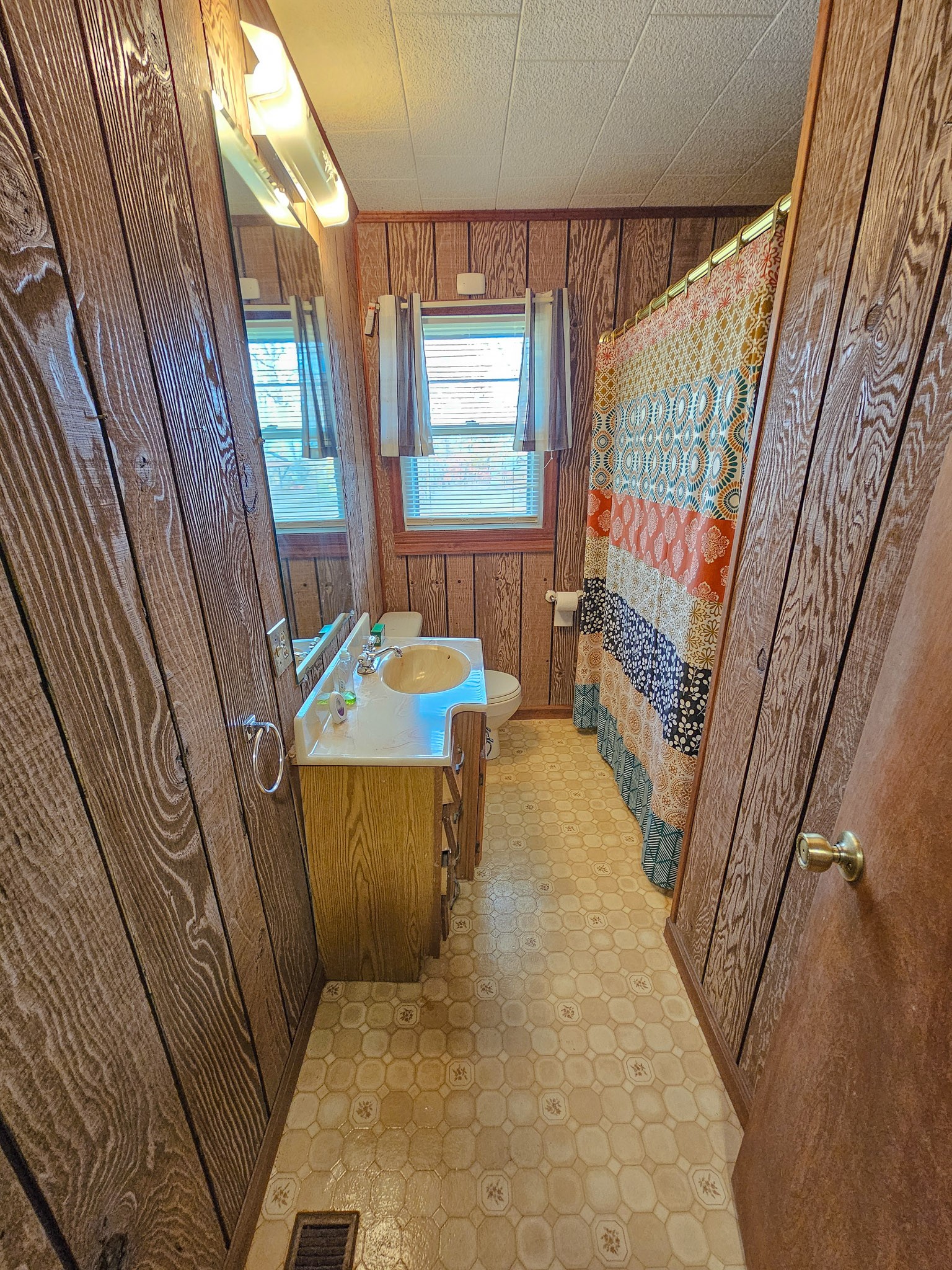 288 Green Rd Property Photo 11