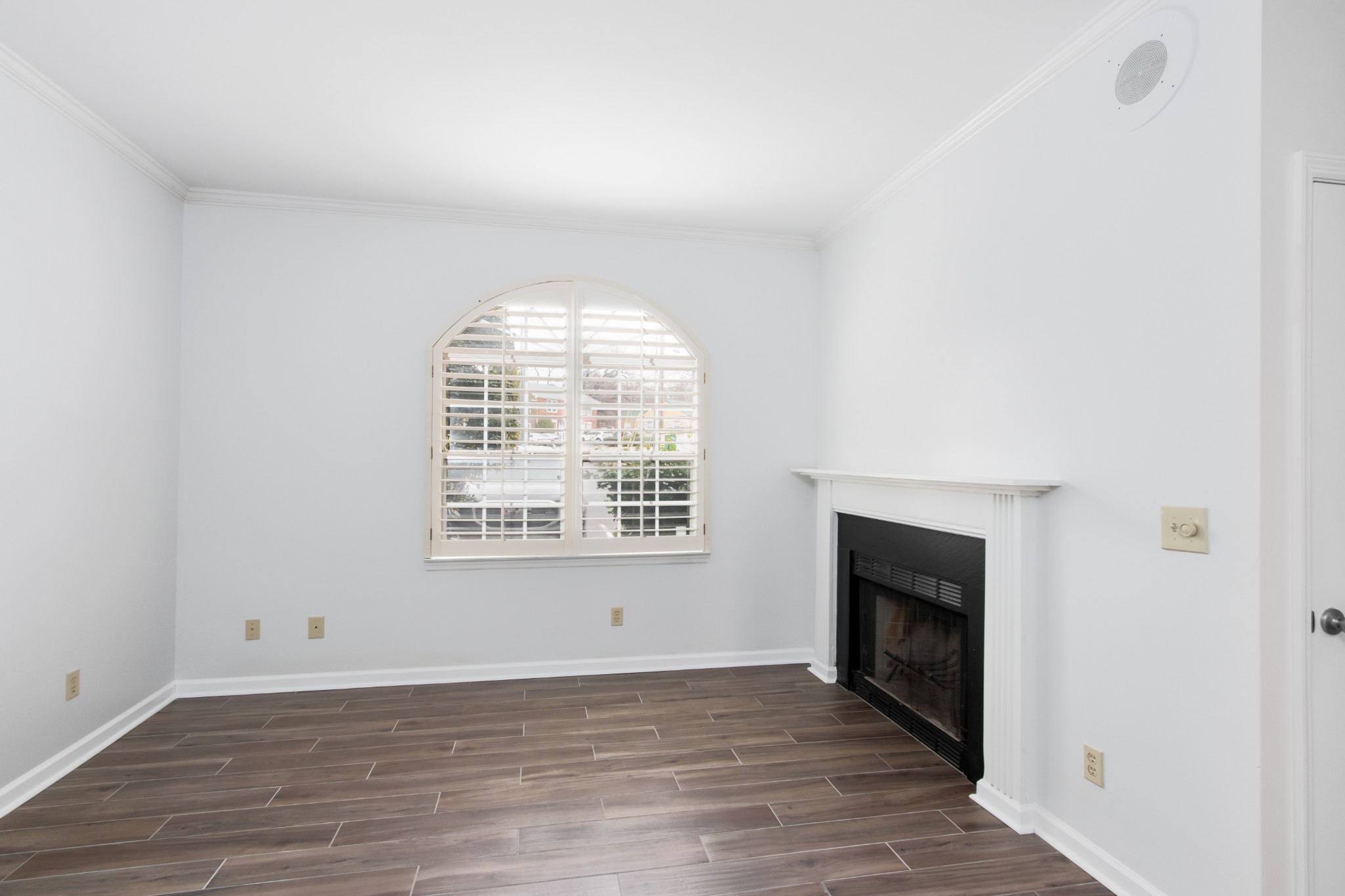 2729 Linmar Ave Property Photo 1