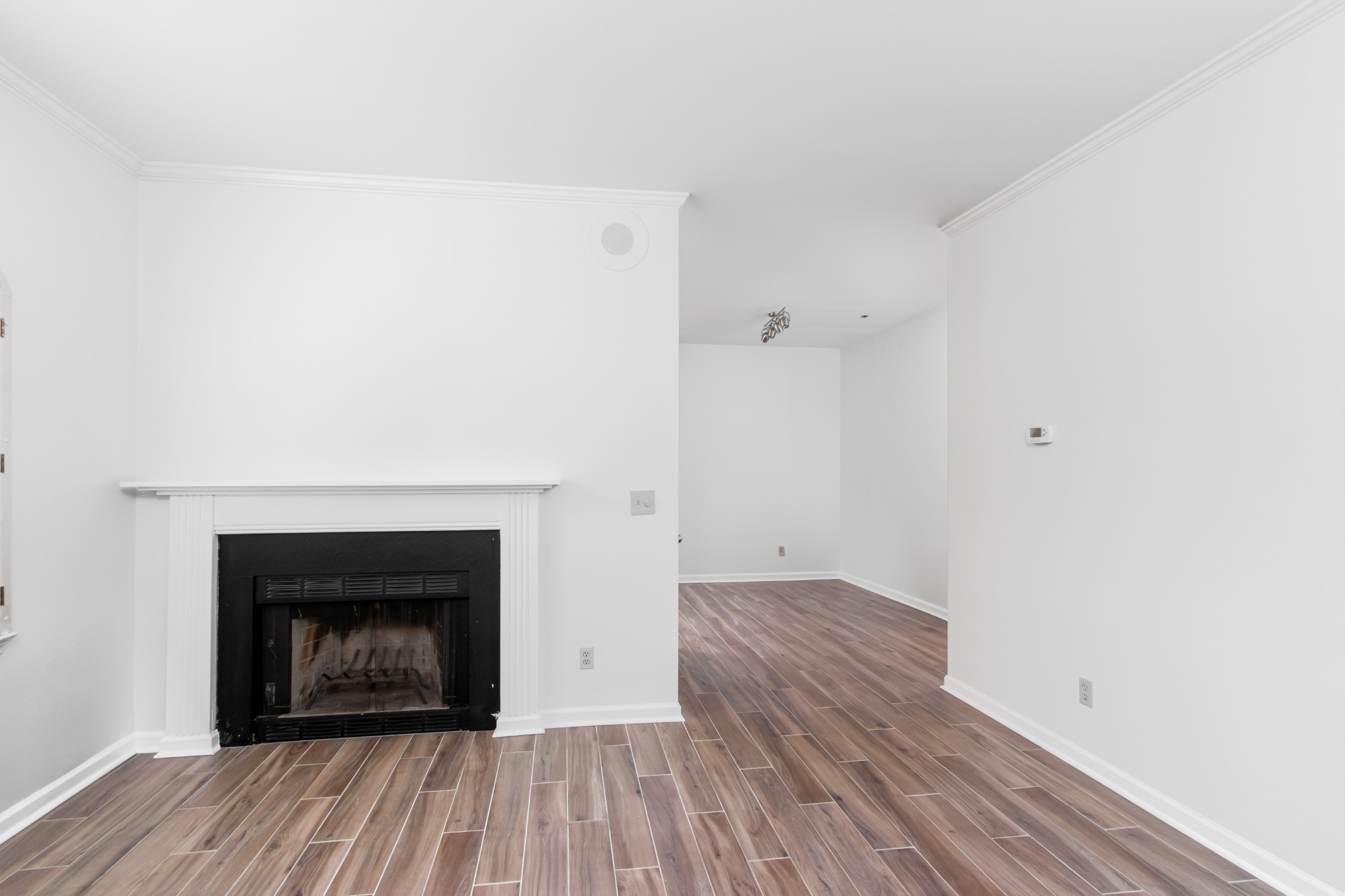 2729 Linmar Ave Property Photo 3