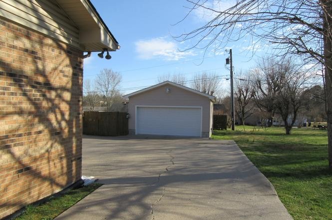108 Sam Davis Dr Property Photo 36