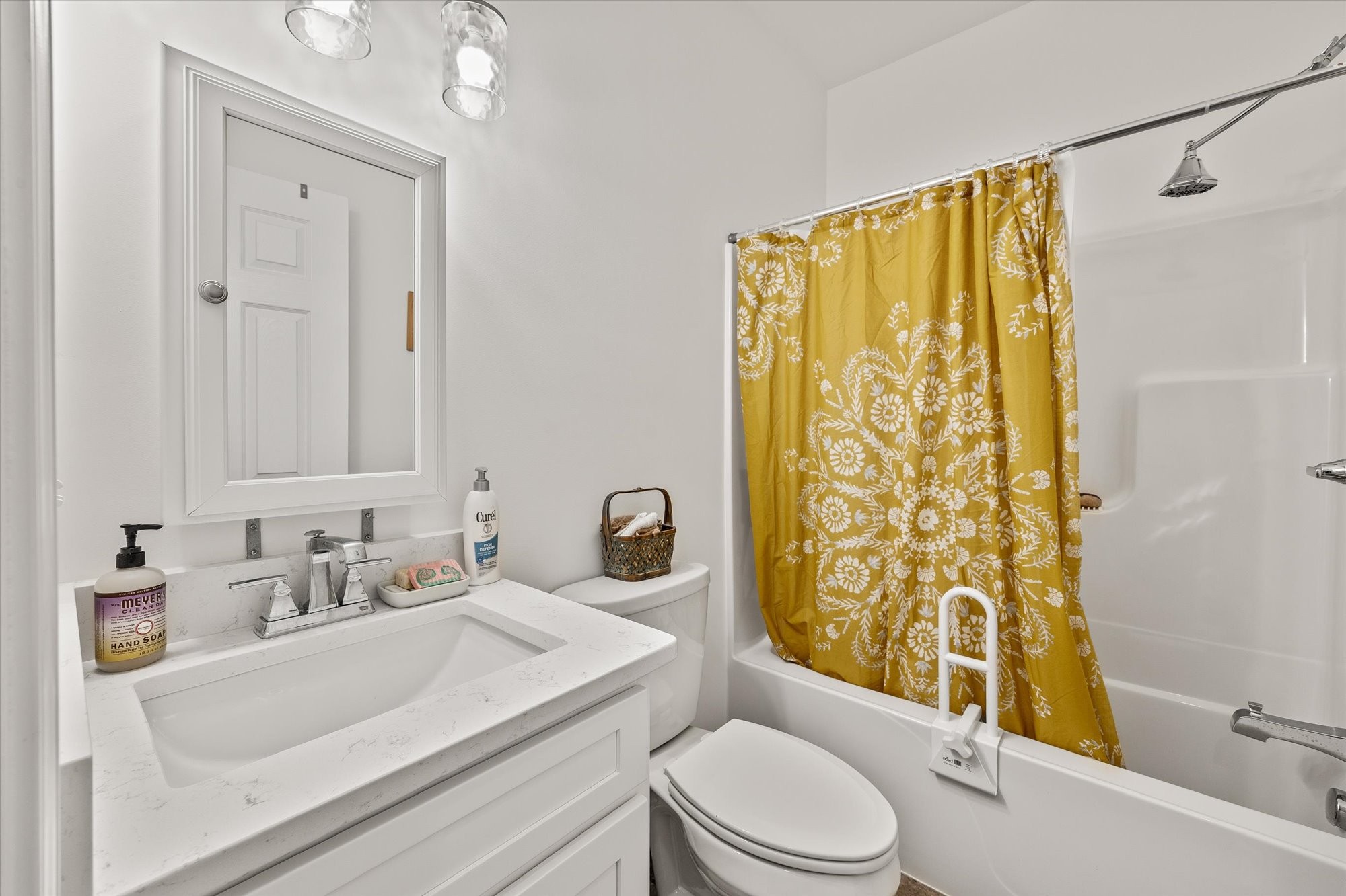 316 Hemlock Cir Property Photo 8