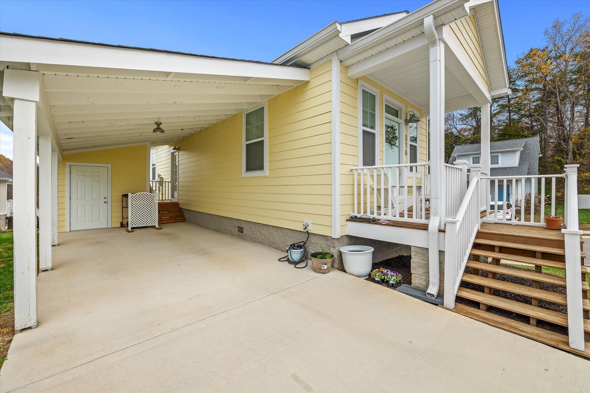 316 Hemlock Cir Property Photo 14