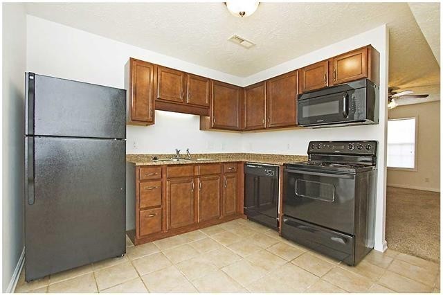 2287 Mccormick Lane Property Photo 3